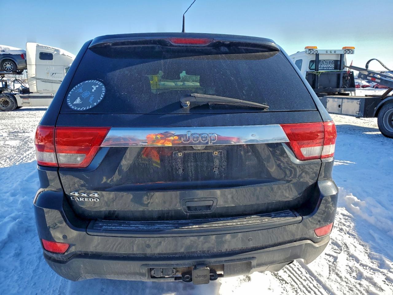 2011 Jeep Grand Cherokee Laredo Black vin: 1J4RR4GG8BC501804