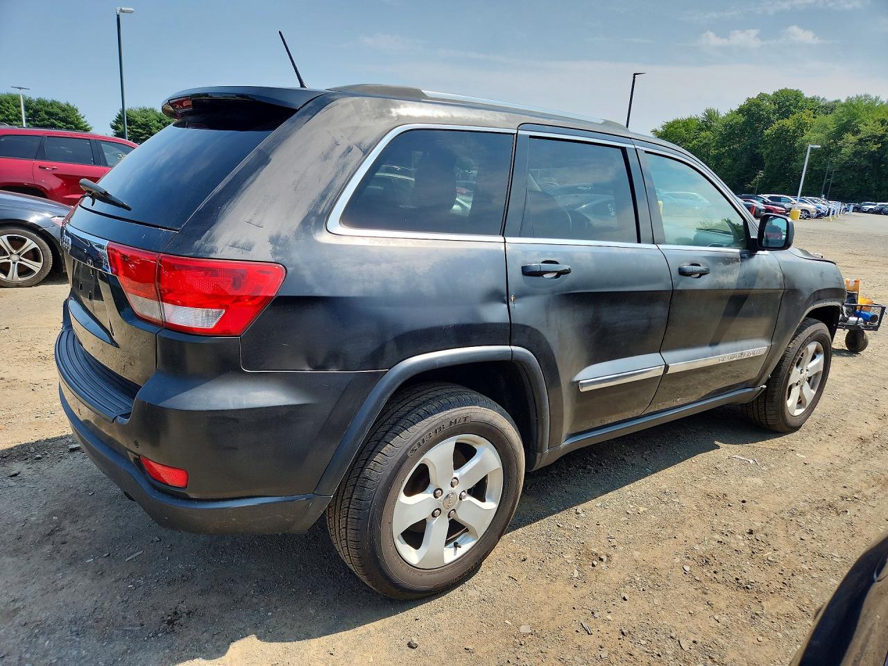 2011 Jeep Grand Cherokee Laredo Черный vin: 1J4RR4GG8BC570511
