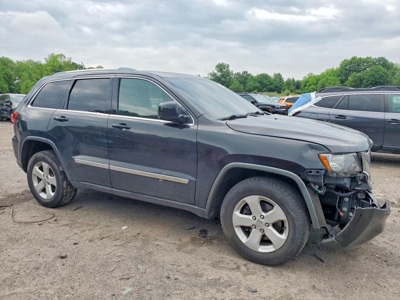 2011 Jeep Grand Cherokee Laredo Black vin: 1J4RR4GG8BC608786