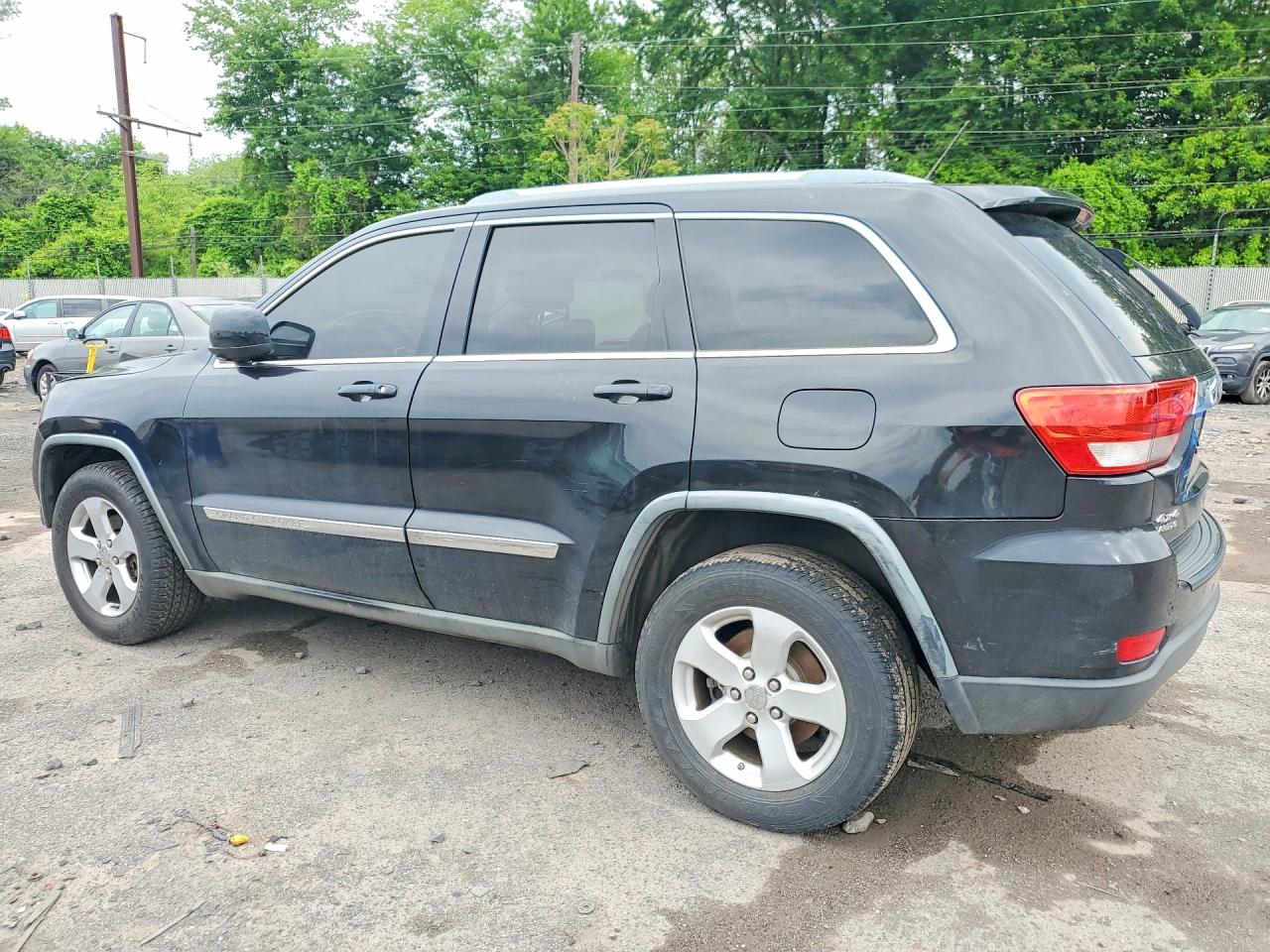 2011 Jeep Grand Cherokee Laredo Black vin: 1J4RR4GG8BC608786