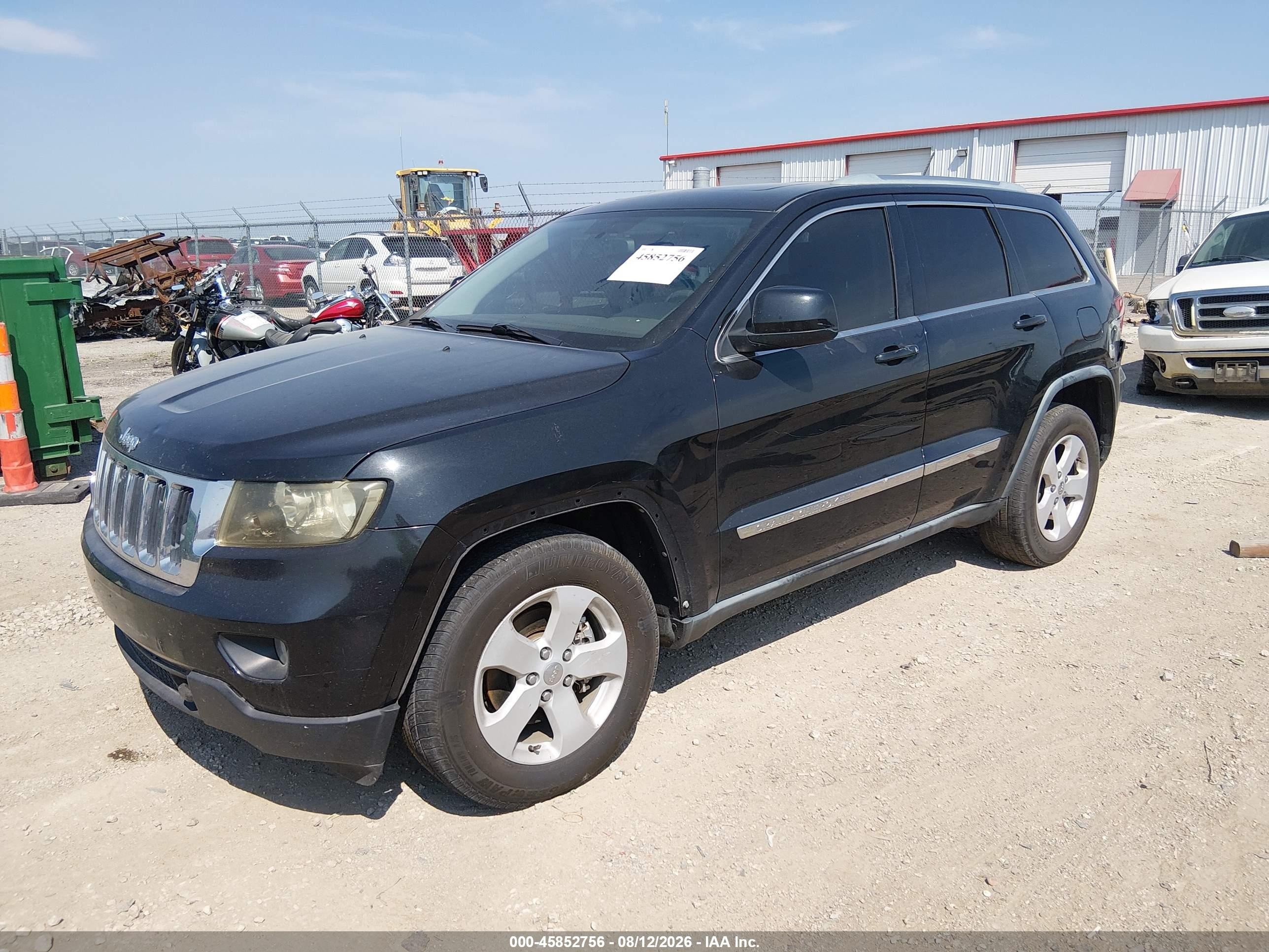 2011 Jeep Grand Cherokee Laredo Черный vin: 1J4RR4GG8BC610134