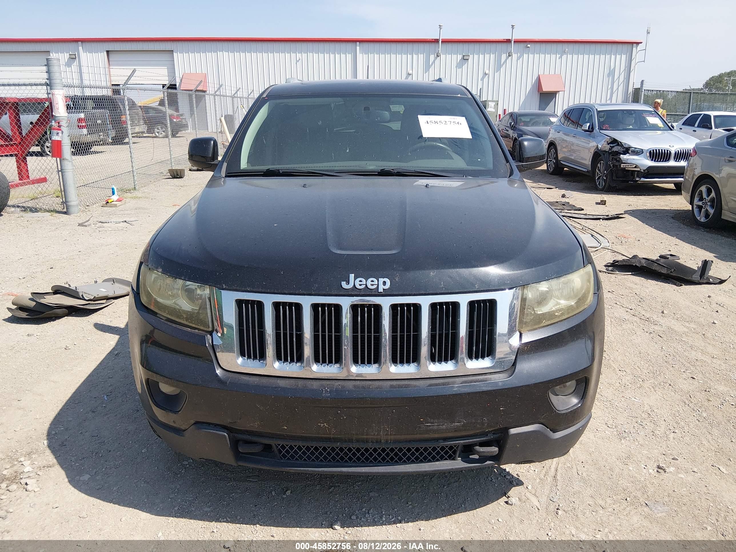 2011 Jeep Grand Cherokee Laredo Черный vin: 1J4RR4GG8BC610134