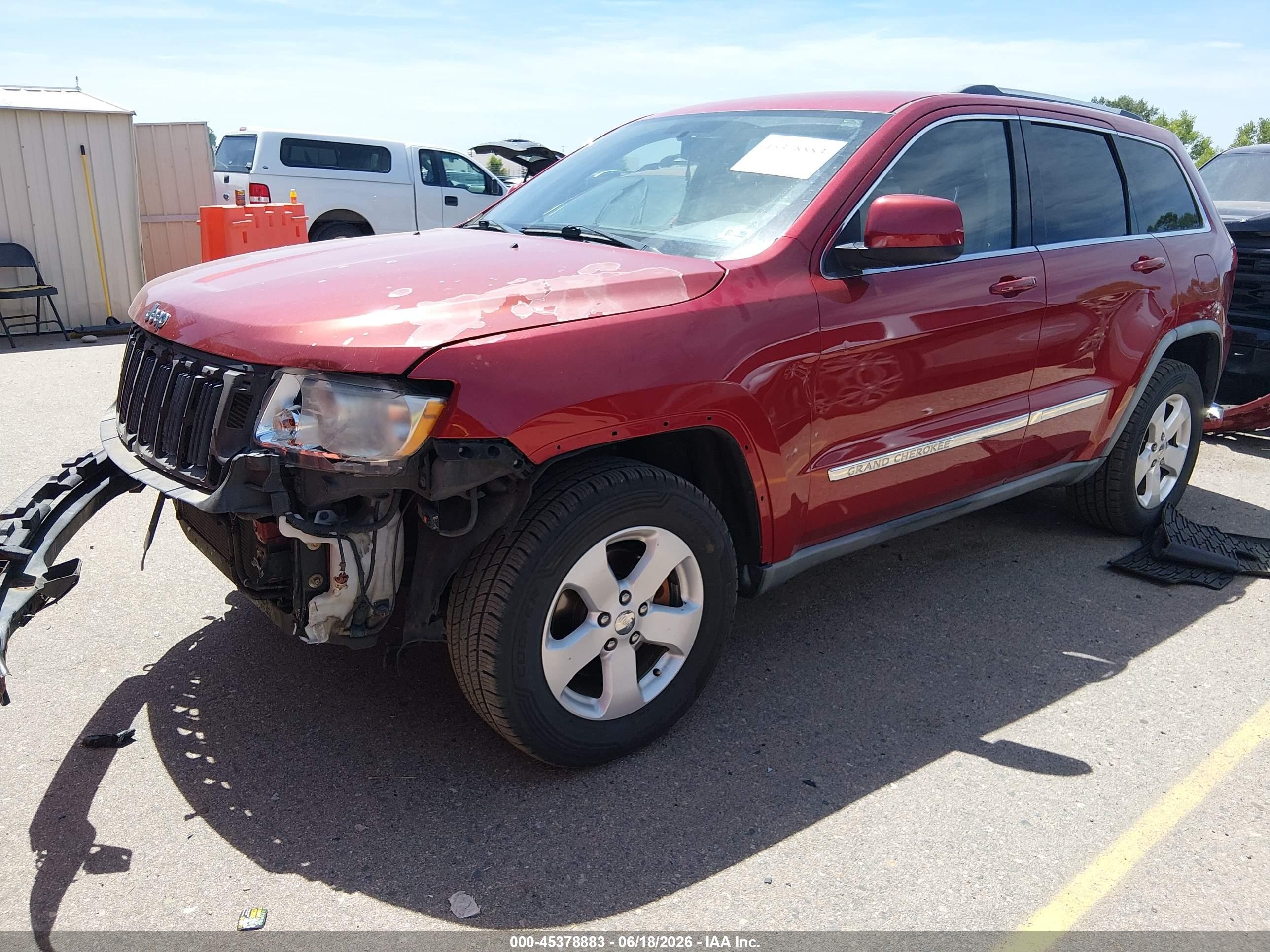 2011 Jeep Grand Cherokee Laredo Maroon vin: 1J4RR4GG8BC622154