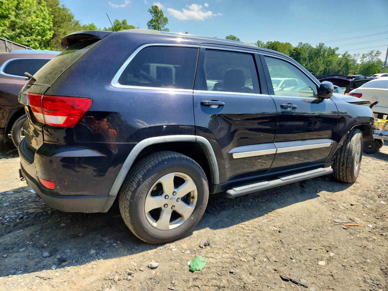 2011 Jeep Grand Cherokee Laredo Blue vin: 1J4RR4GG8BC642209