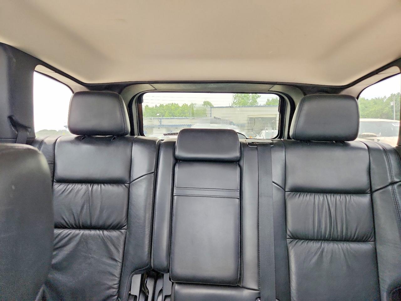 2011 Jeep Grand Cherokee Laredo White vin: 1J4RR4GG8BC669250