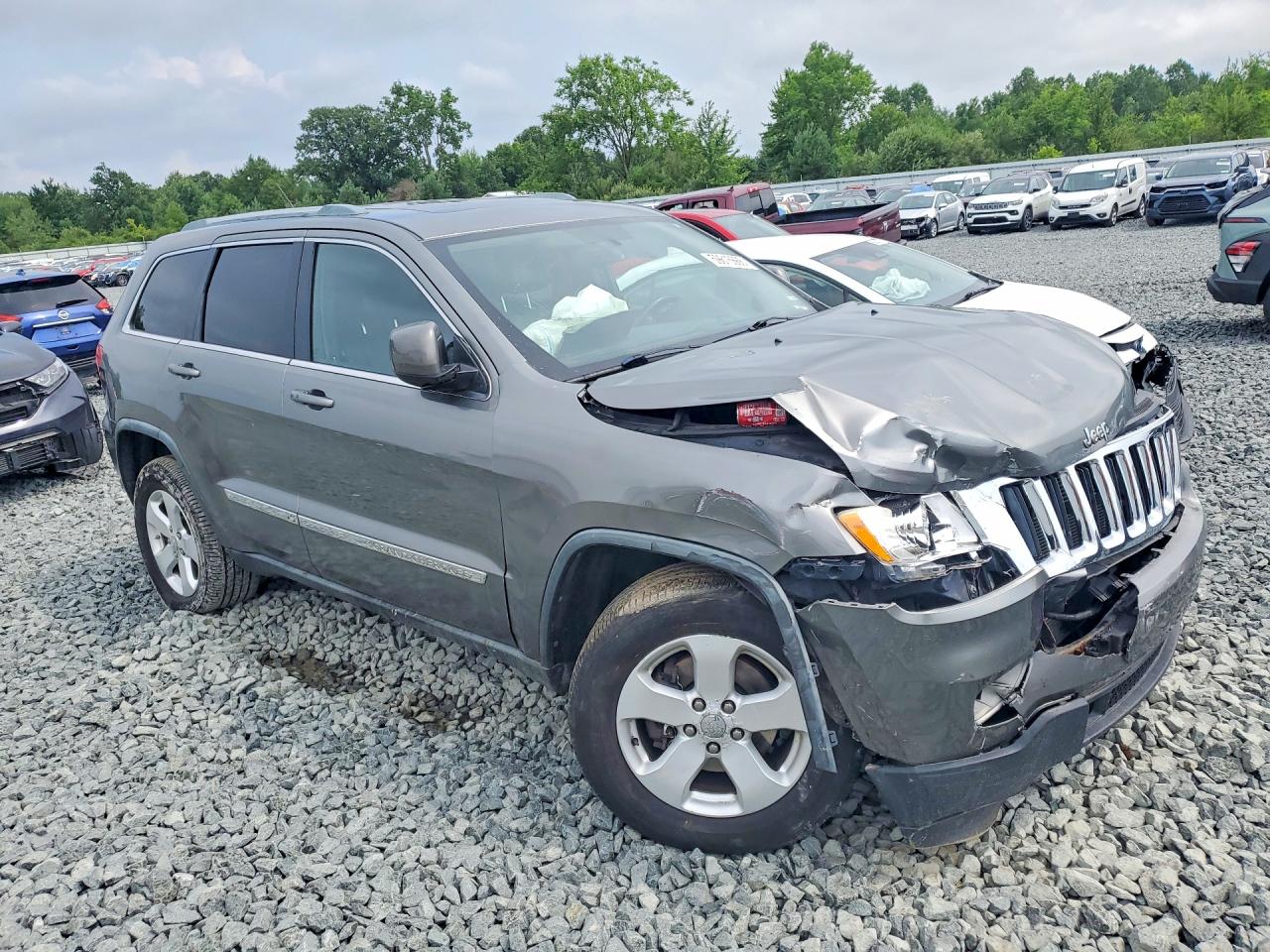 2011 Jeep Grand Cherokee Laredo Gray vin: 1J4RR4GG8BC671144