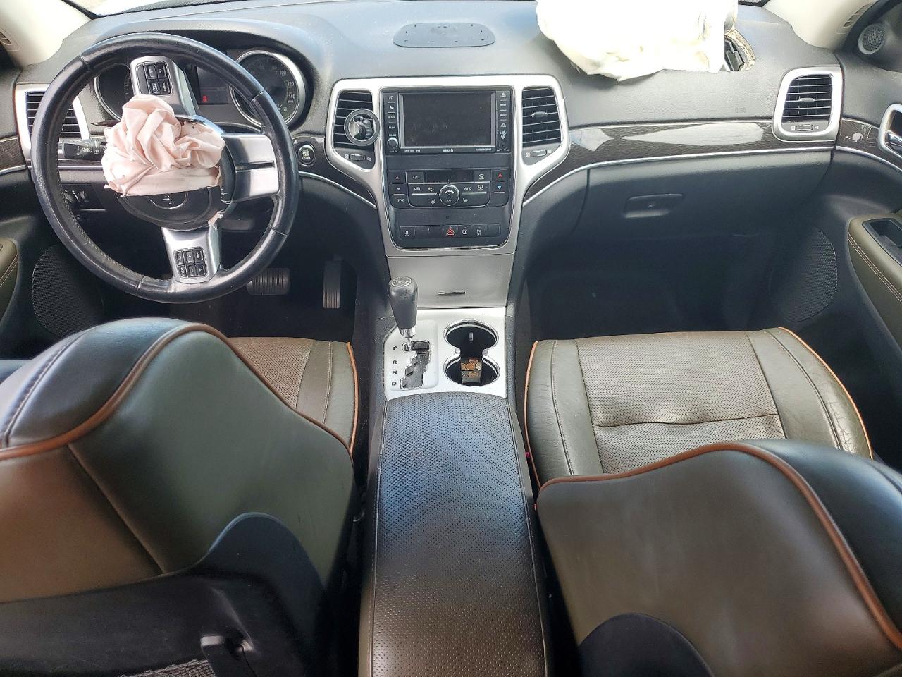 2011 Jeep Grand Cherokee Laredo Silver vin: 1J4RR4GG8BC684184