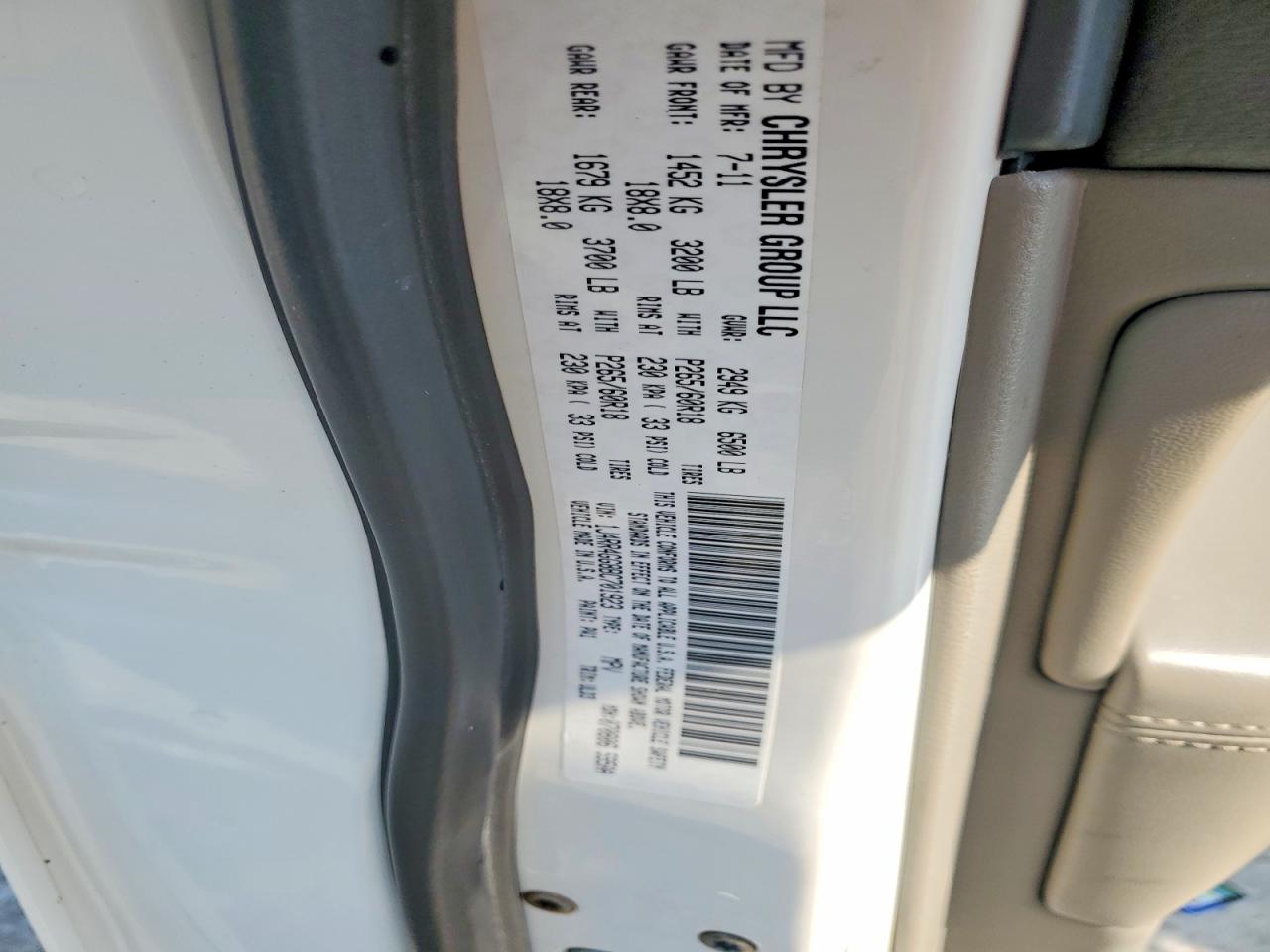 2011 Jeep Grand Cherokee Laredo White vin: 1J4RR4GG8BC701923