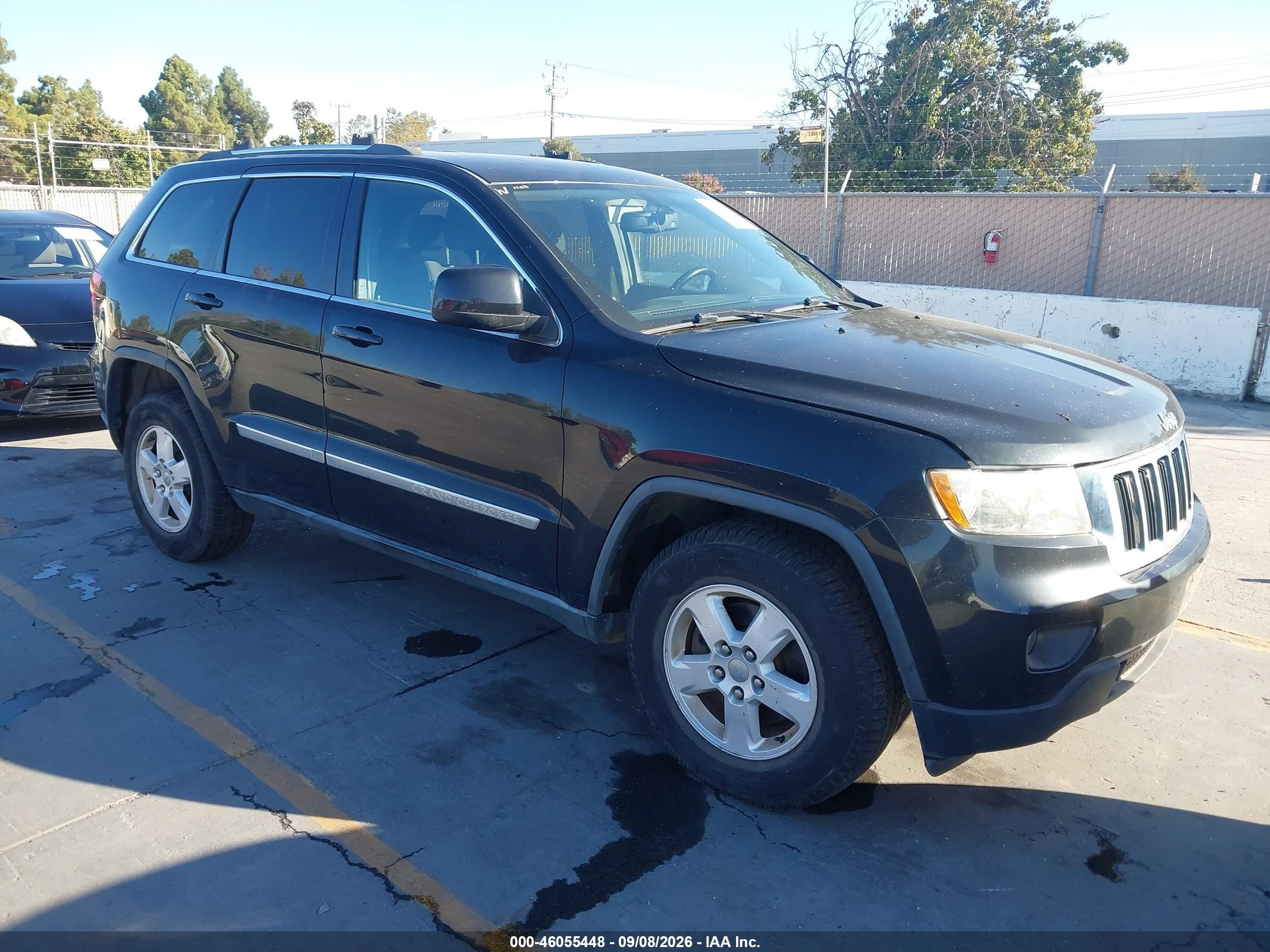2011 Jeep Grand Cherokee Laredo Black vin: 1J4RR4GG9BC511337