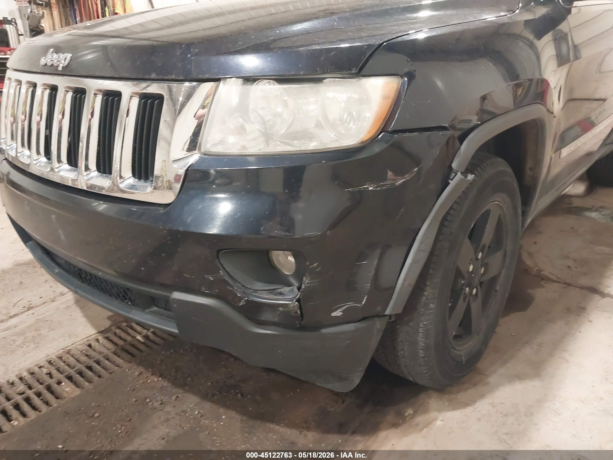 2011 Jeep Grand Cherokee Laredo Black vin: 1J4RR4GG9BC519308