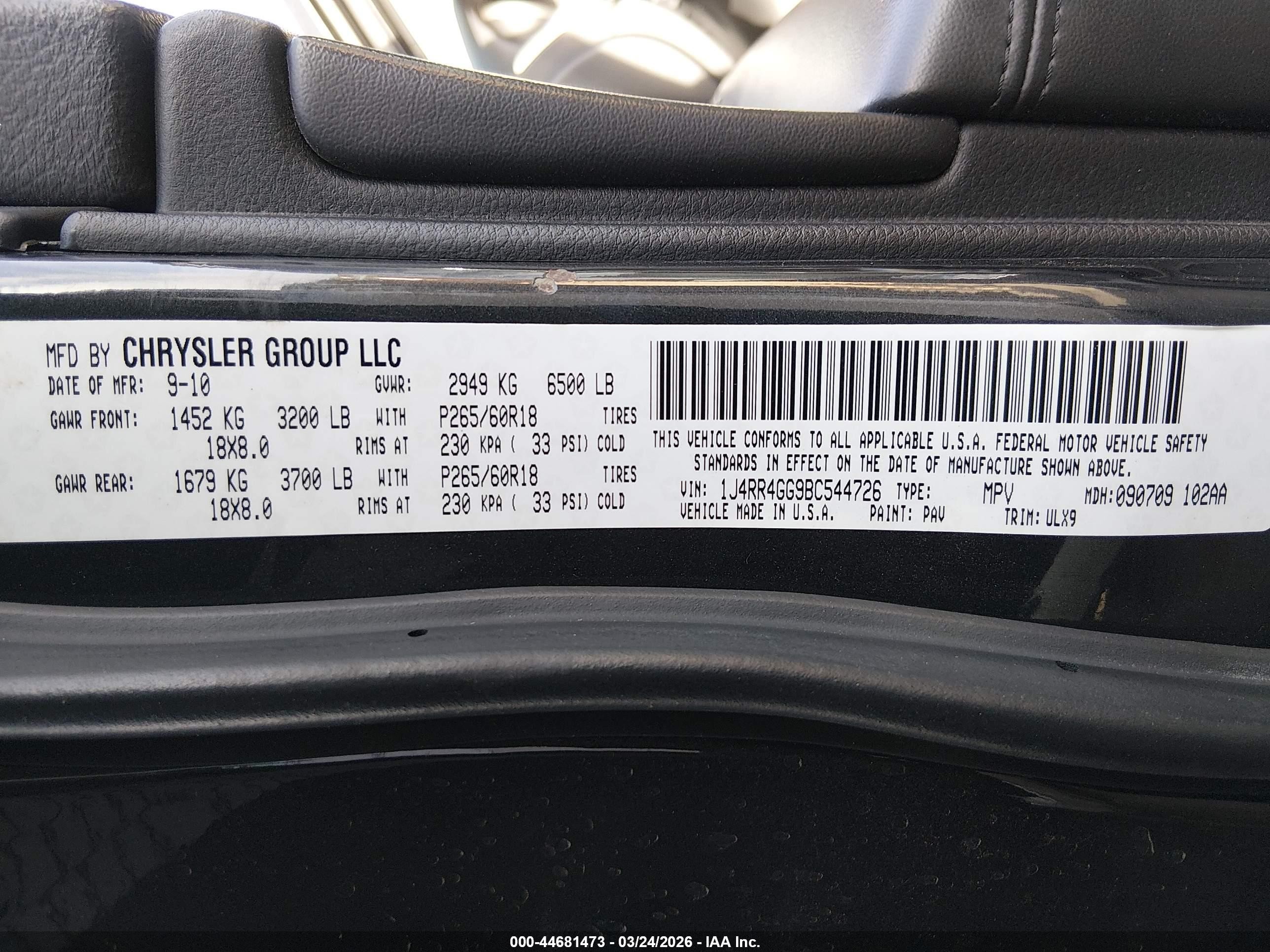 2011 Jeep Grand Cherokee Laredo Gray vin: 1J4RR4GG9BC544726