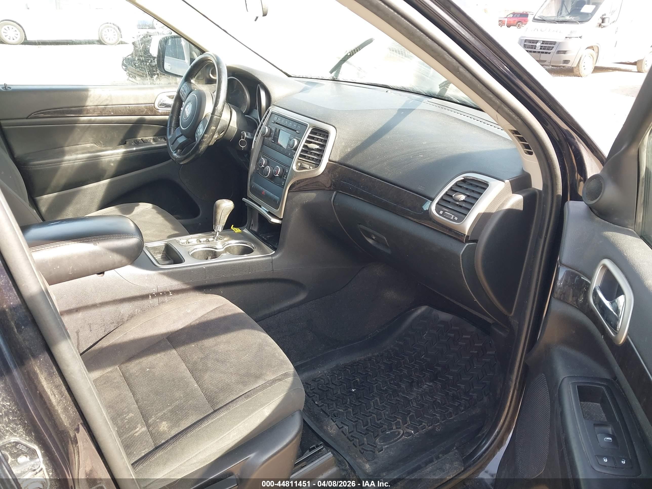 2011 Jeep Grand Cherokee Laredo Black vin: 1J4RR4GG9BC551157