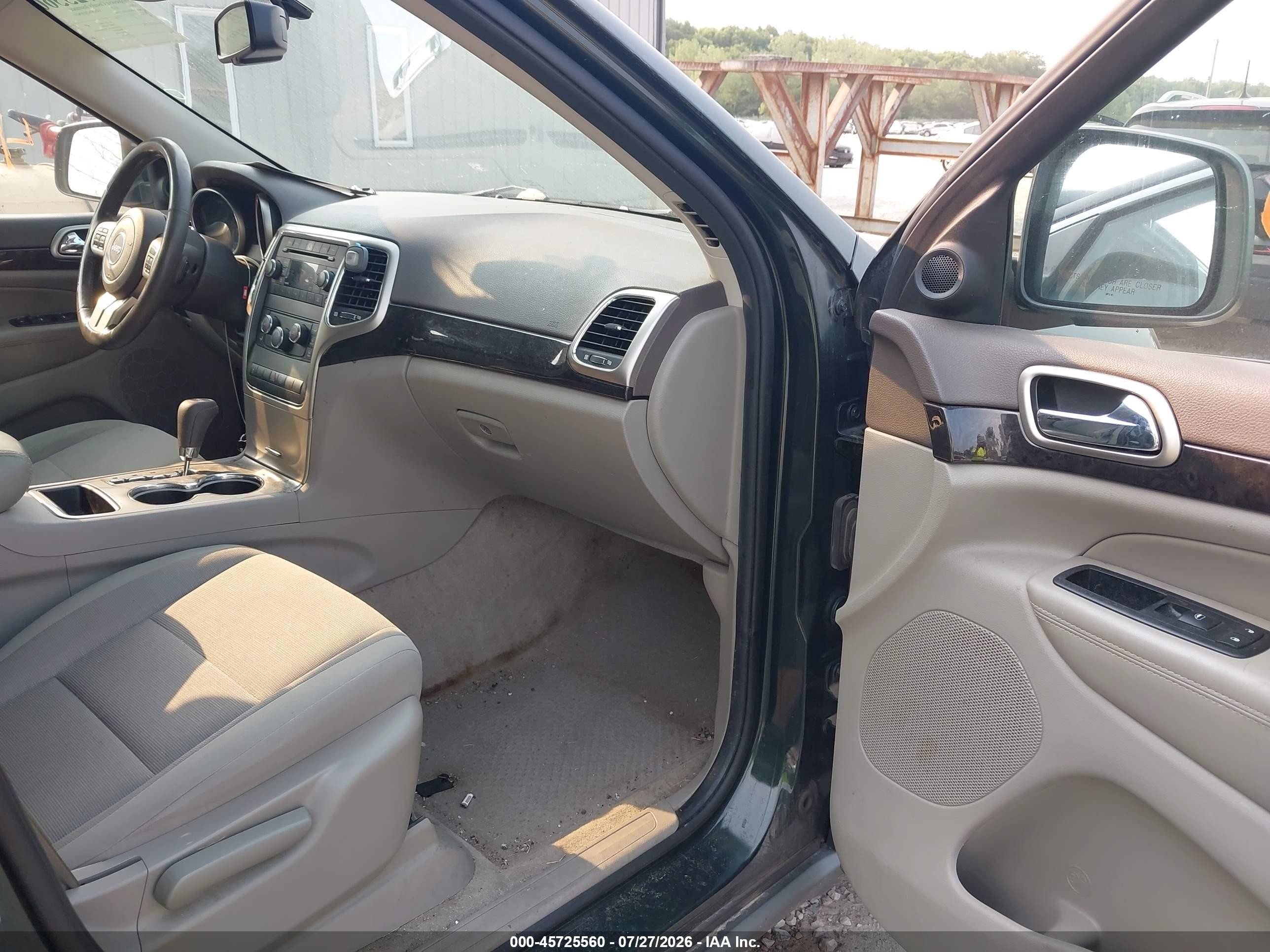 2011 Jeep Grand Cherokee Laredo Green vin: 1J4RR4GG9BC575944