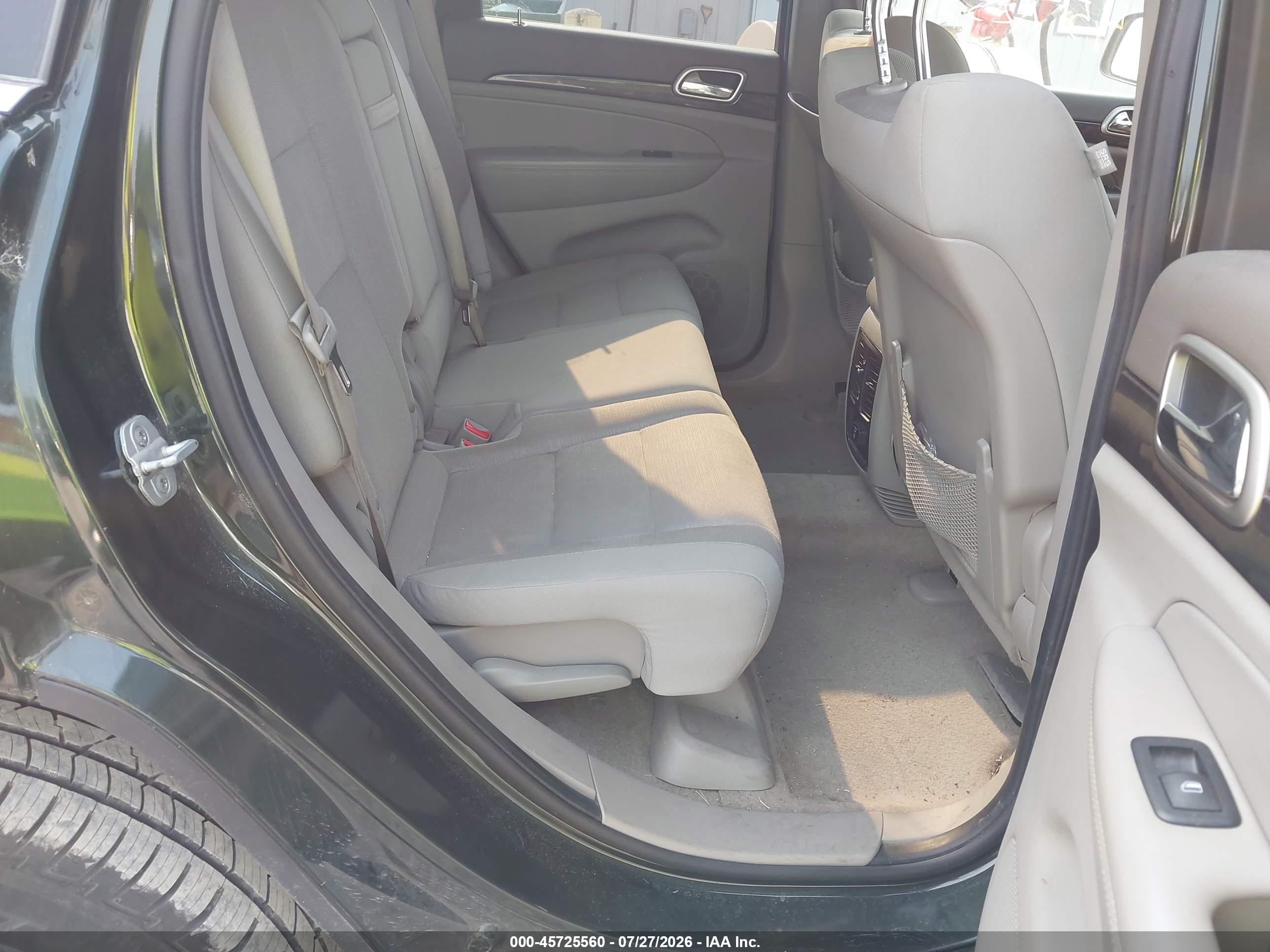 2011 Jeep Grand Cherokee Laredo Green vin: 1J4RR4GG9BC575944