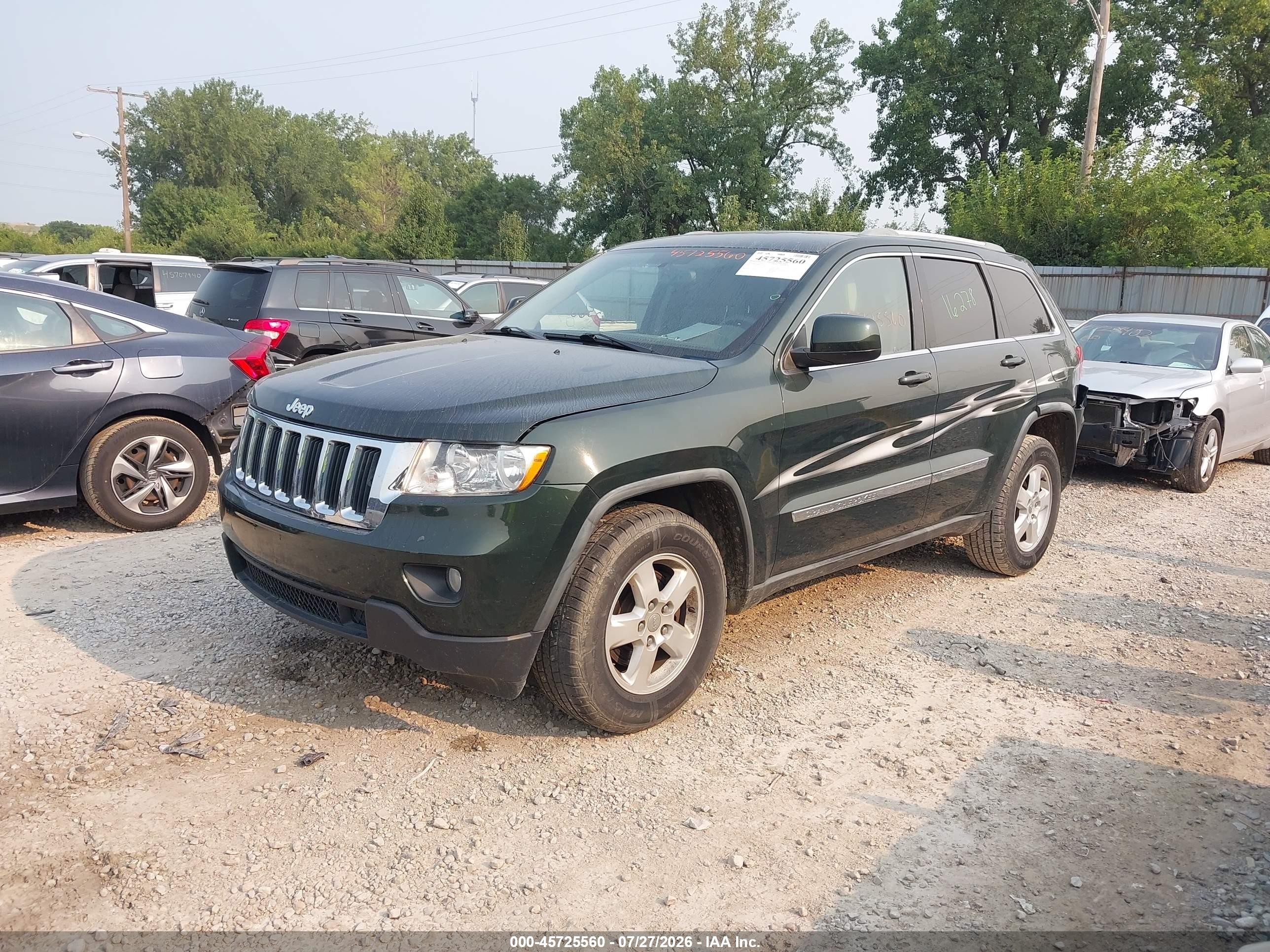 2011 Jeep Grand Cherokee Laredo Green vin: 1J4RR4GG9BC575944