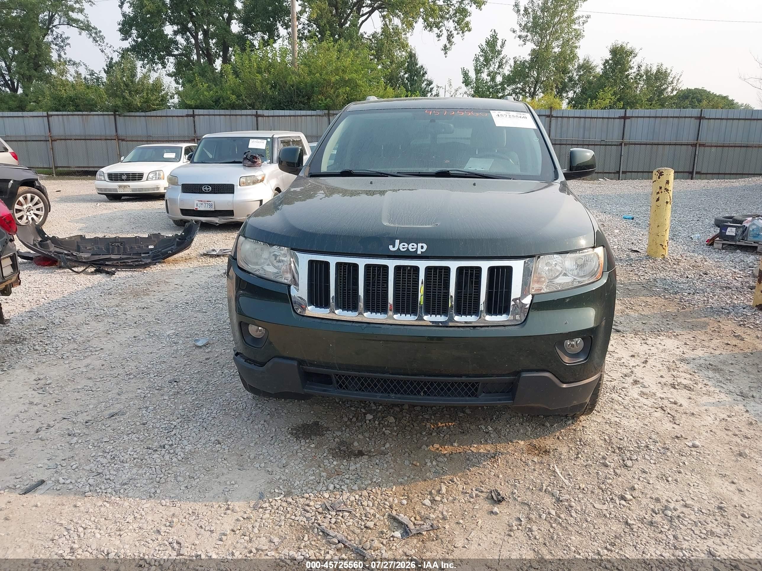 2011 Jeep Grand Cherokee Laredo Green vin: 1J4RR4GG9BC575944