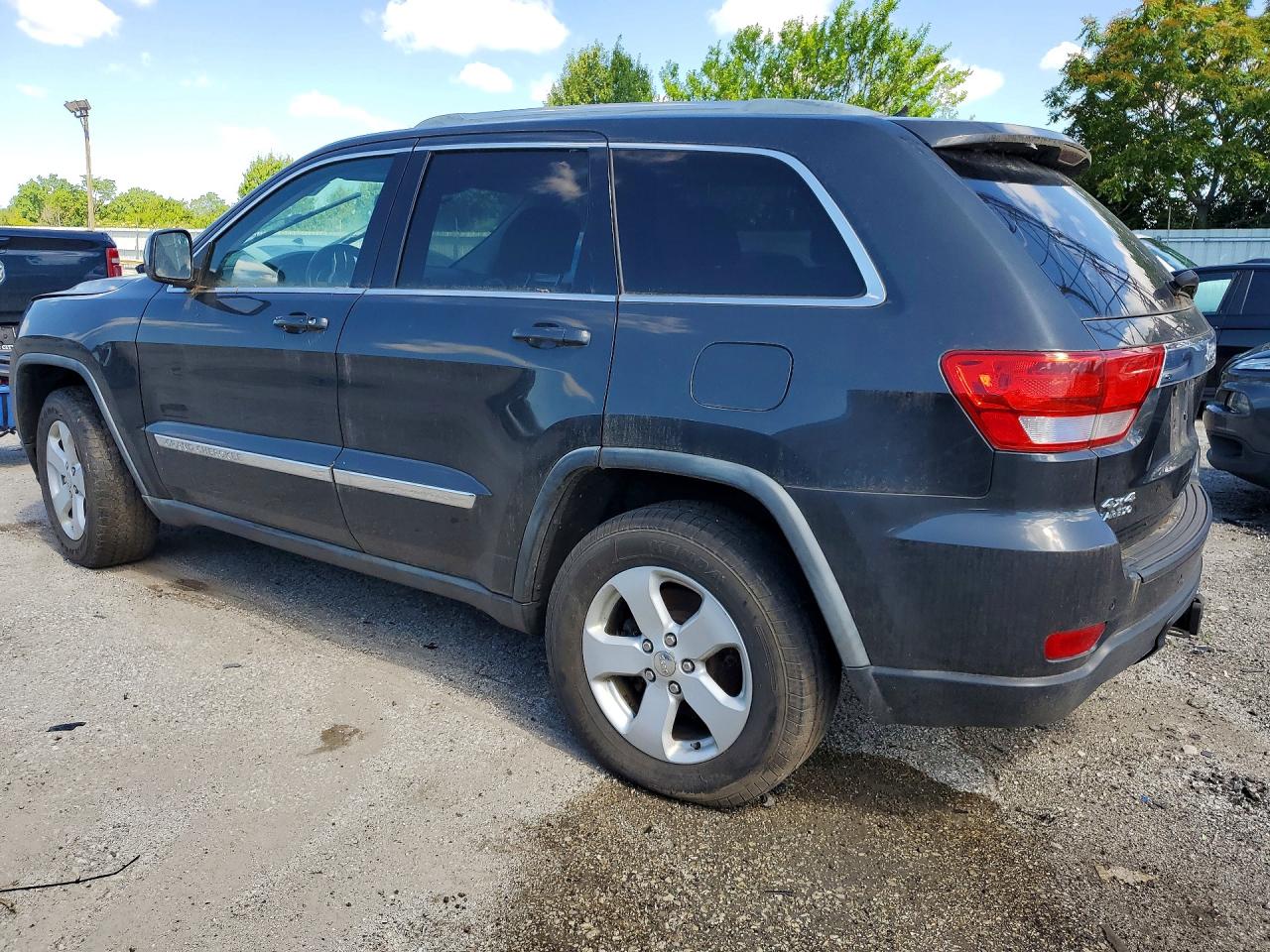 2011 Jeep Grand Cherokee Black vin: 1J4RR4GG9BC597913