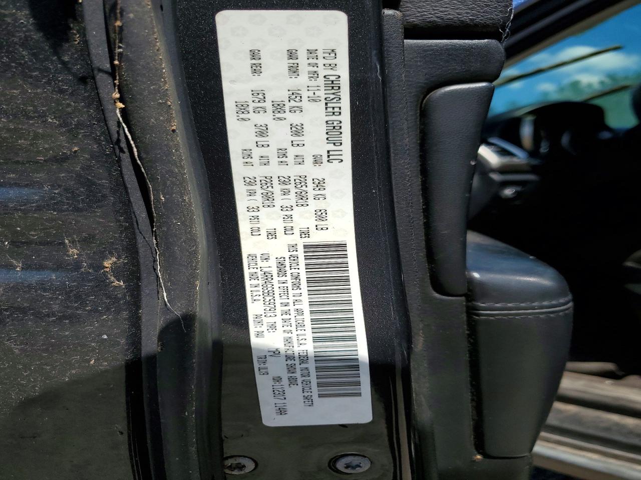 2011 Jeep Grand Cherokee Black vin: 1J4RR4GG9BC597913