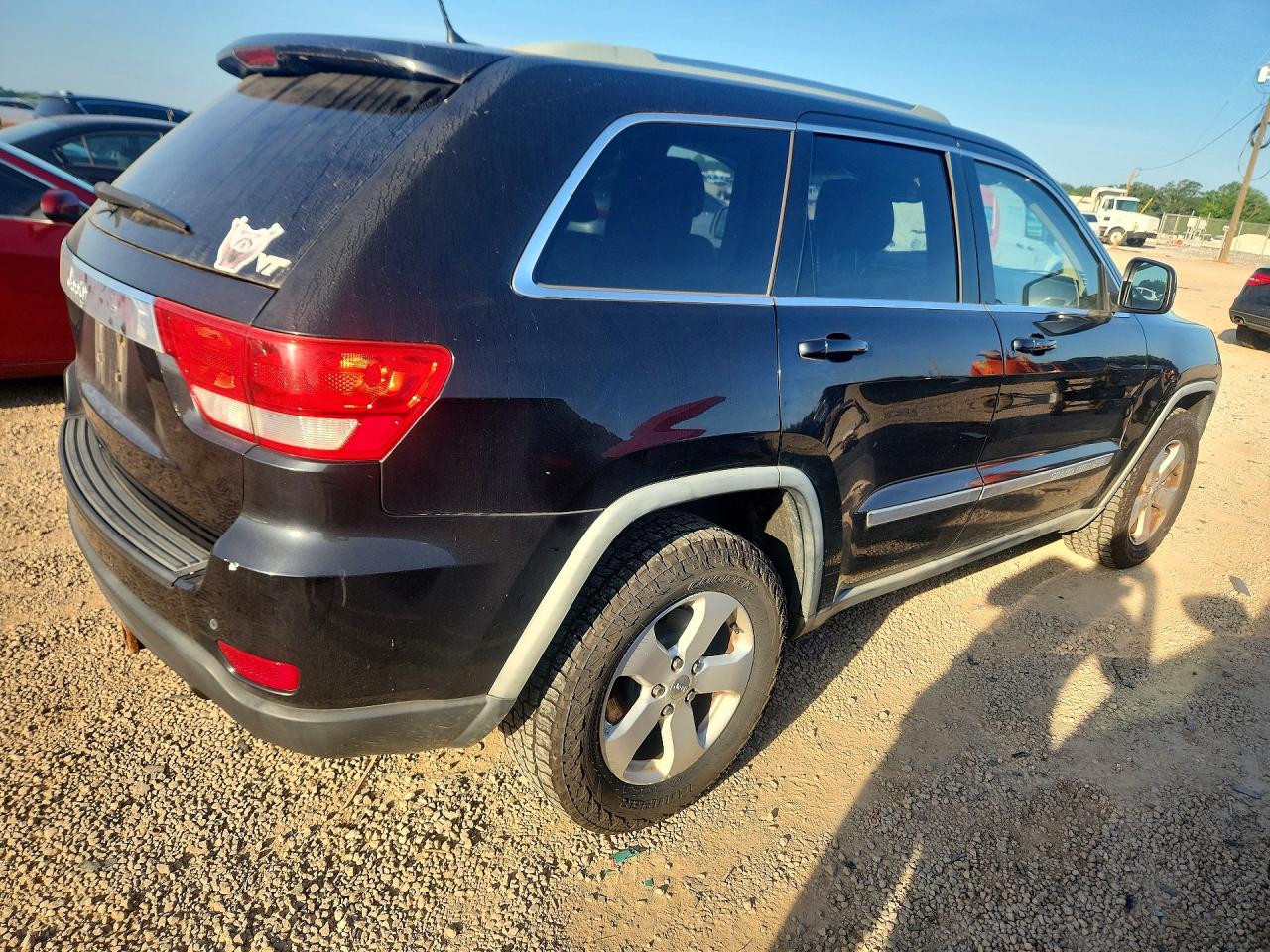 2011 Jeep Grand Cherokee Laredo Black vin: 1J4RR4GG9BC609333