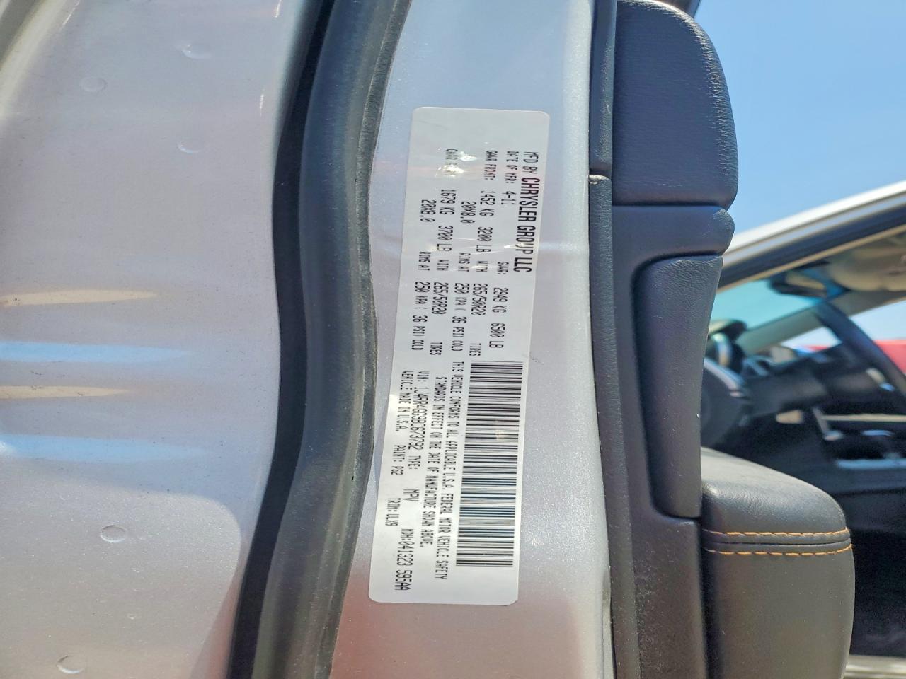 2011 Jeep Grand Cherokee Laredo Silver vin: 1J4RR4GG9BC673792