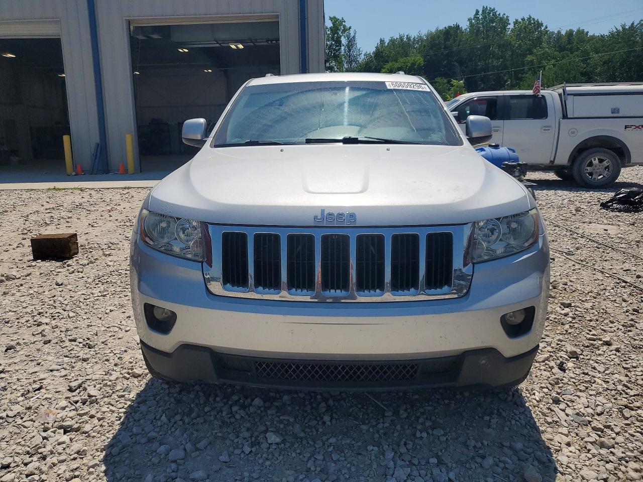 2011 Jeep Grand Cherokee Laredo Silver vin: 1J4RR4GG9BC673792