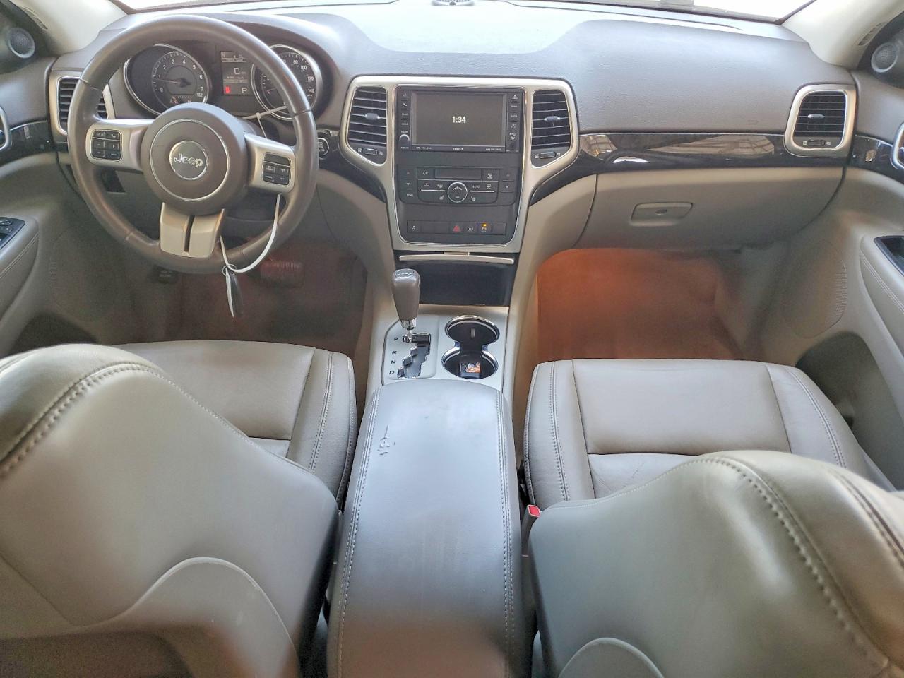 2011 Jeep Grand Cherokee Laredo Gray vin: 1J4RR4GG9BC736079