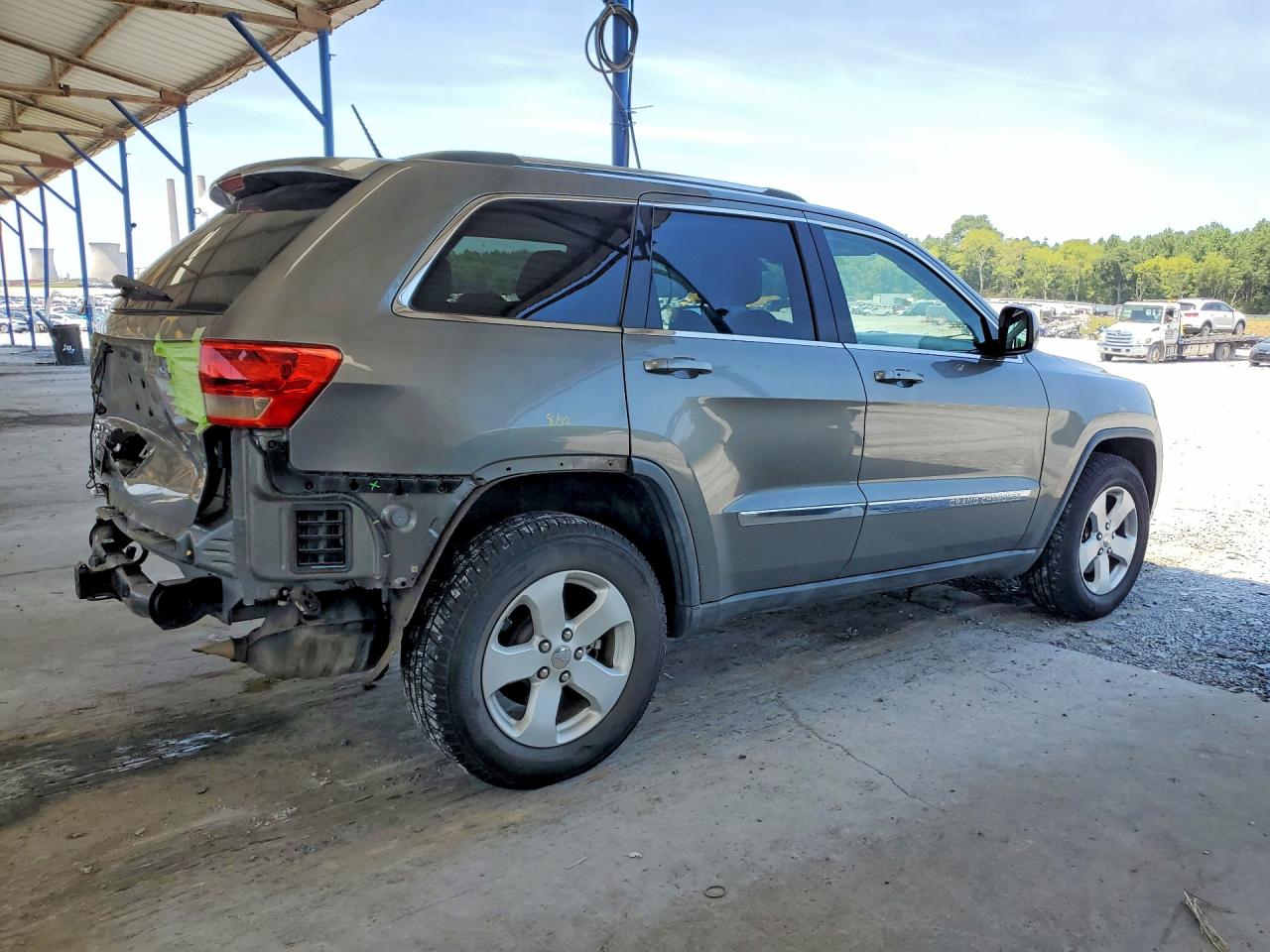 2011 Jeep Grand Cherokee Laredo Gray vin: 1J4RR4GG9BC736079