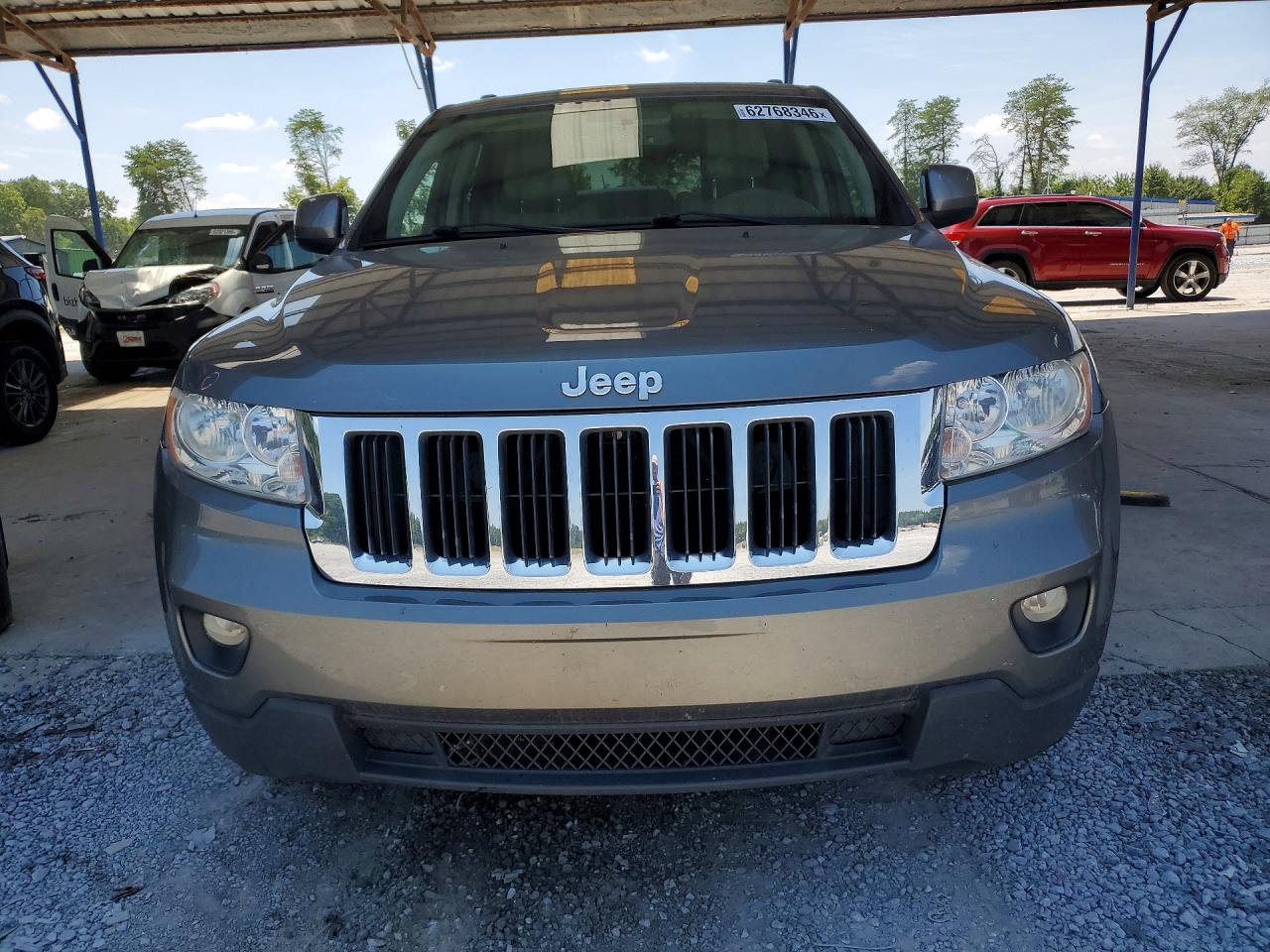 2011 Jeep Grand Cherokee Laredo Gray vin: 1J4RR4GG9BC736079