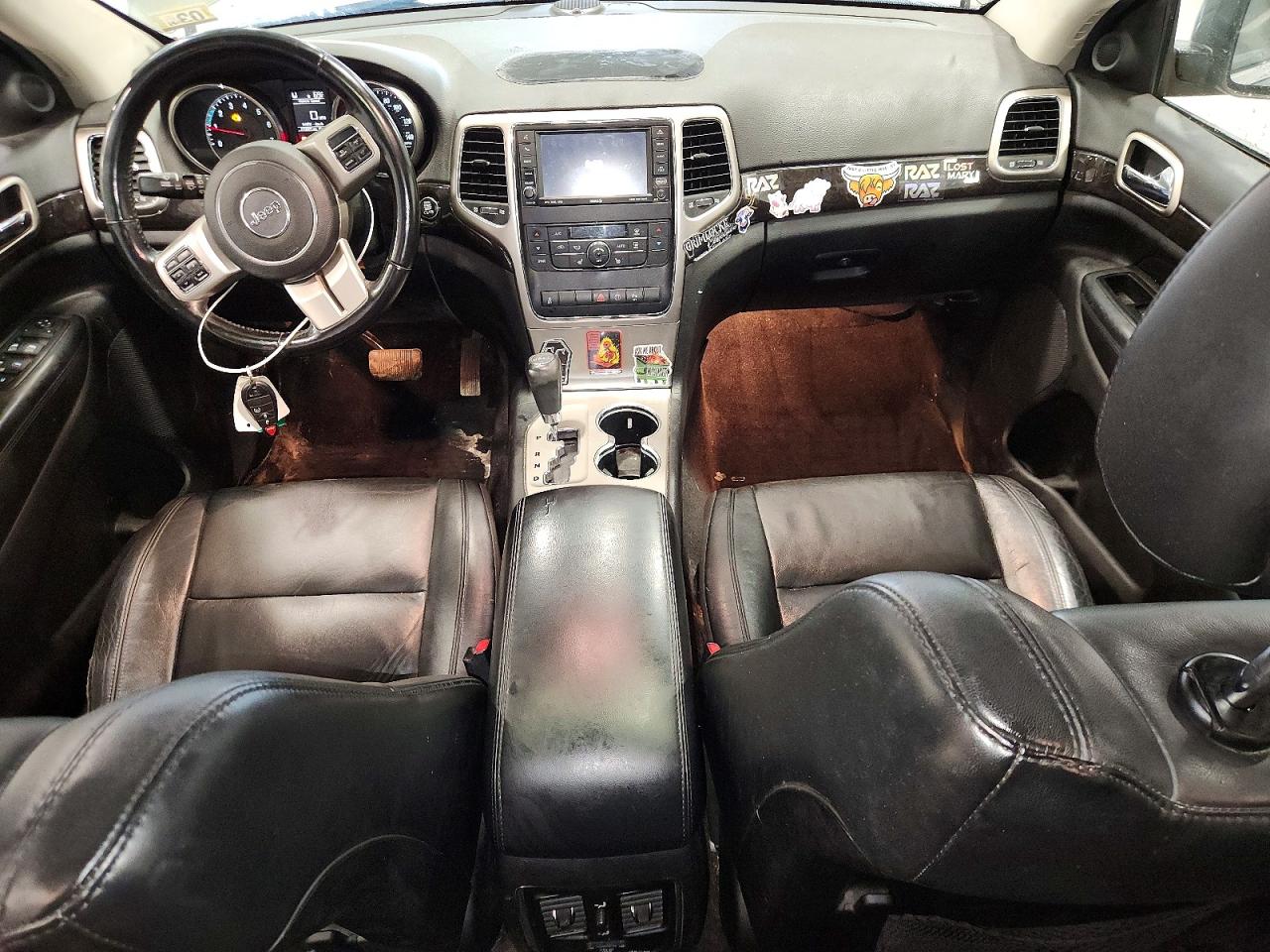 2011 Jeep Grand Cherokee Laredo Gray vin: 1J4RR4GG9BC737071