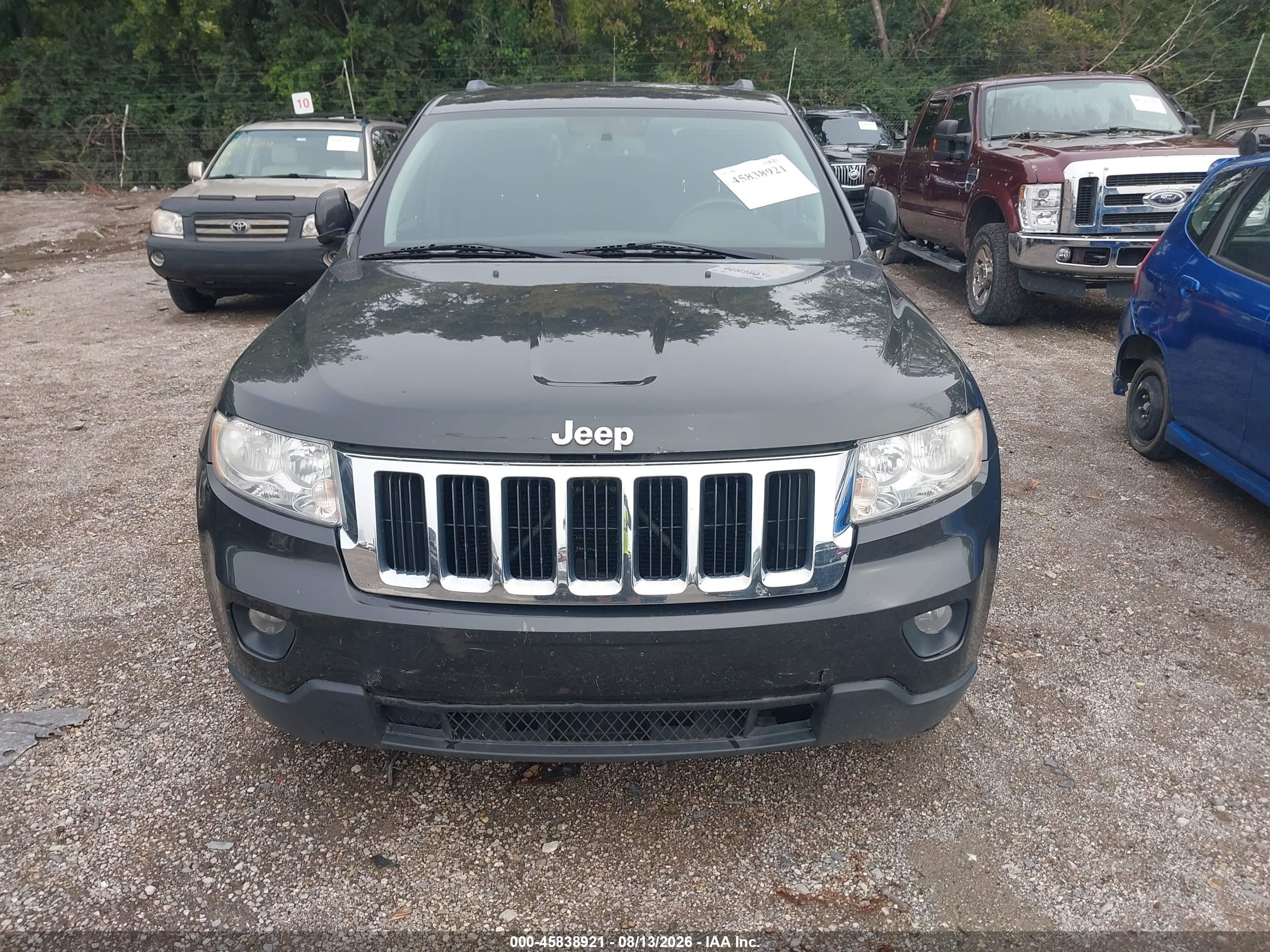 2011 Jeep Grand Cherokee Laredo Серый vin: 1J4RR4GGXBC516465