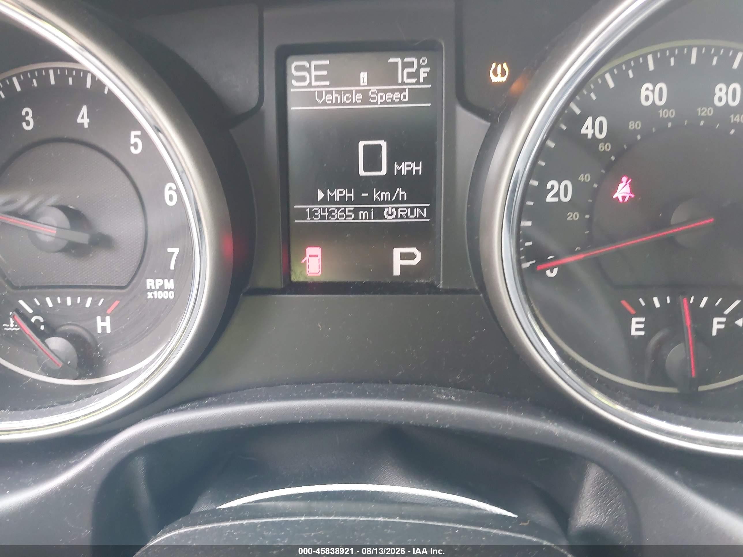 2011 Jeep Grand Cherokee Laredo Серый vin: 1J4RR4GGXBC516465