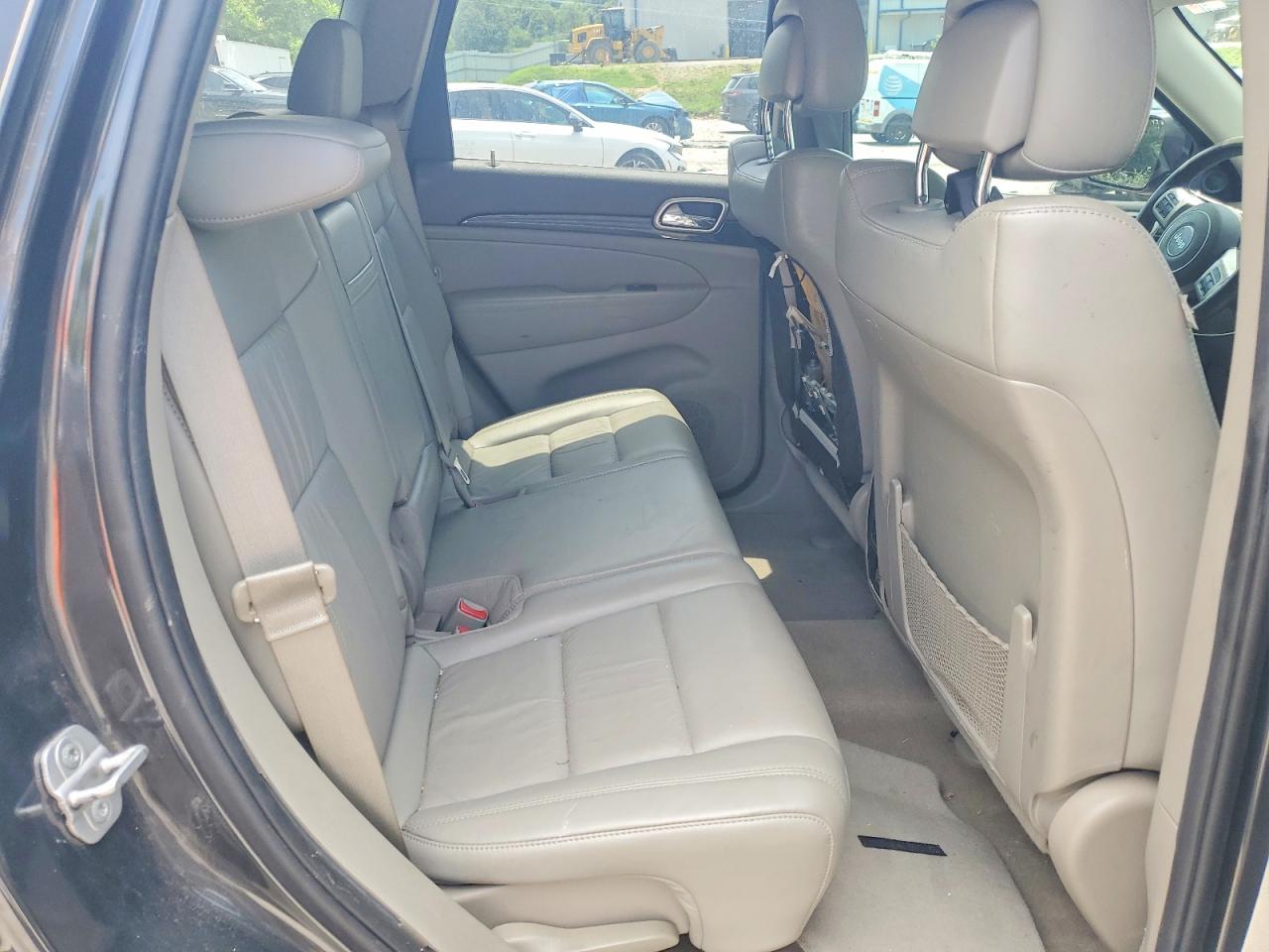 2011 Jeep Grand Cherokee Laredo Black vin: 1J4RR4GGXBC548722