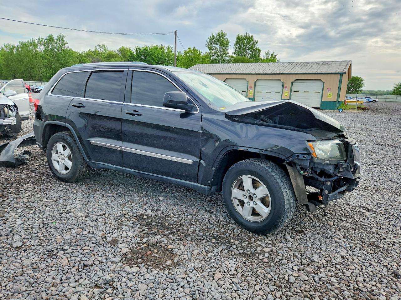 2011 Jeep Grand Cherokee Laredo Black vin: 1J4RR4GGXBC572342