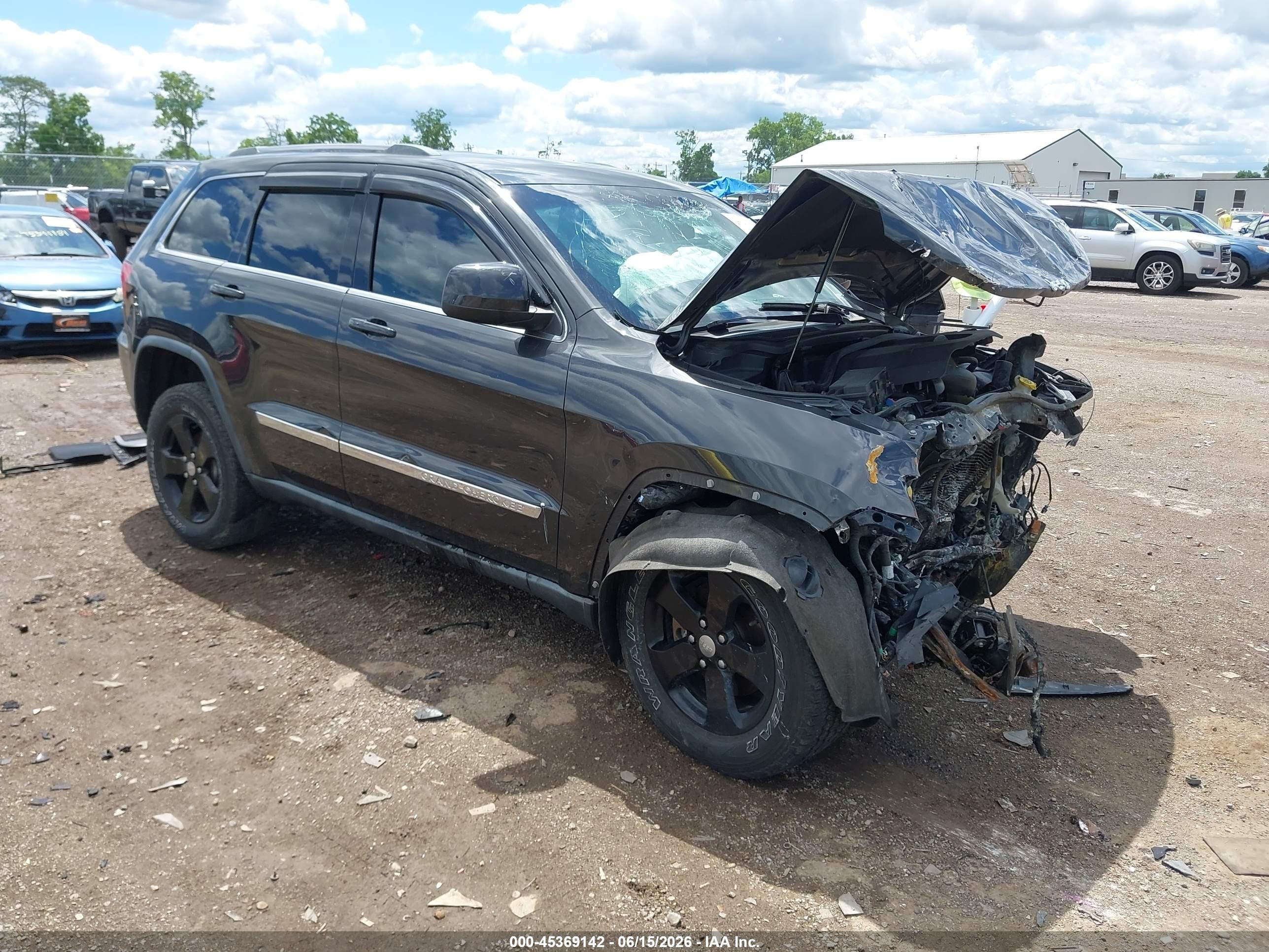 2011 Jeep Grand Cherokee Laredo Black vin: 1J4RR4GGXBC703785