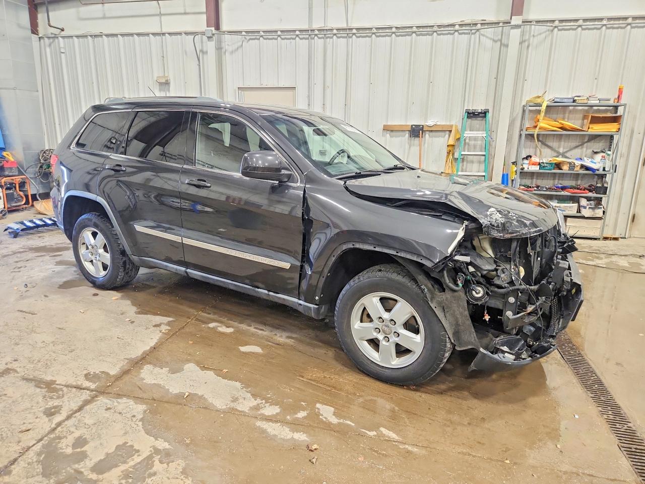 2011 Jeep Grand Cherokee Laredo Угольный vin: 1J4RR4GGXBC720148