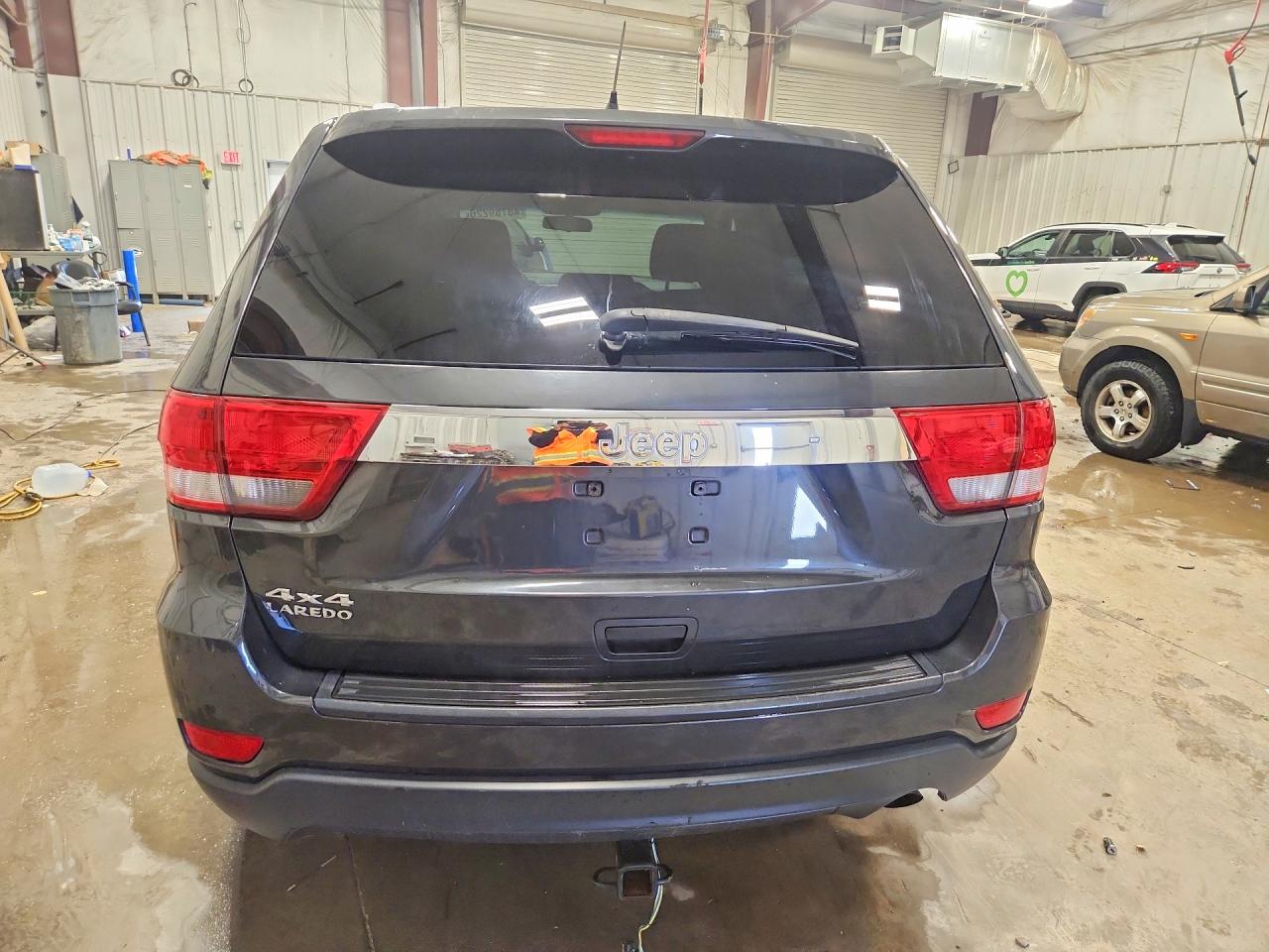 2011 Jeep Grand Cherokee Laredo Угольный vin: 1J4RR4GGXBC720148