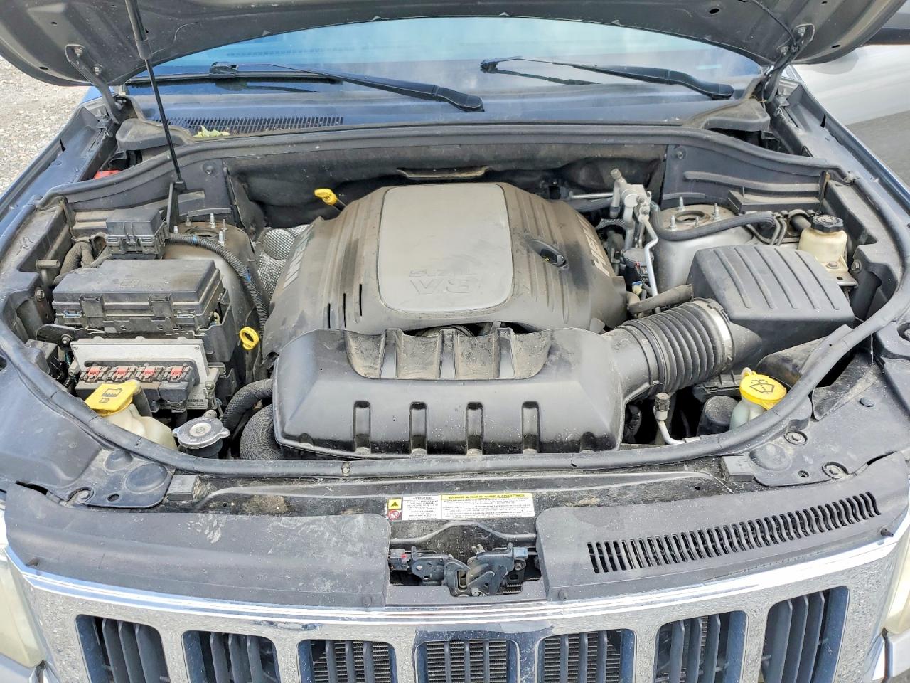 2011 Jeep Grand Cherokee Laredo Gray vin: 1J4RR4GT2BC578519
