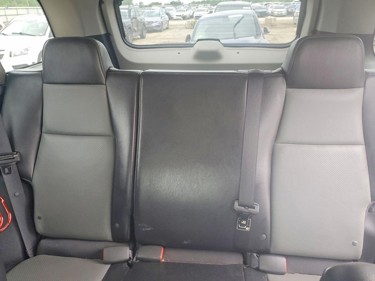 2010 Jeep Grand Cherokee Laredo Black vin: 1J4RR4GT4AC134282