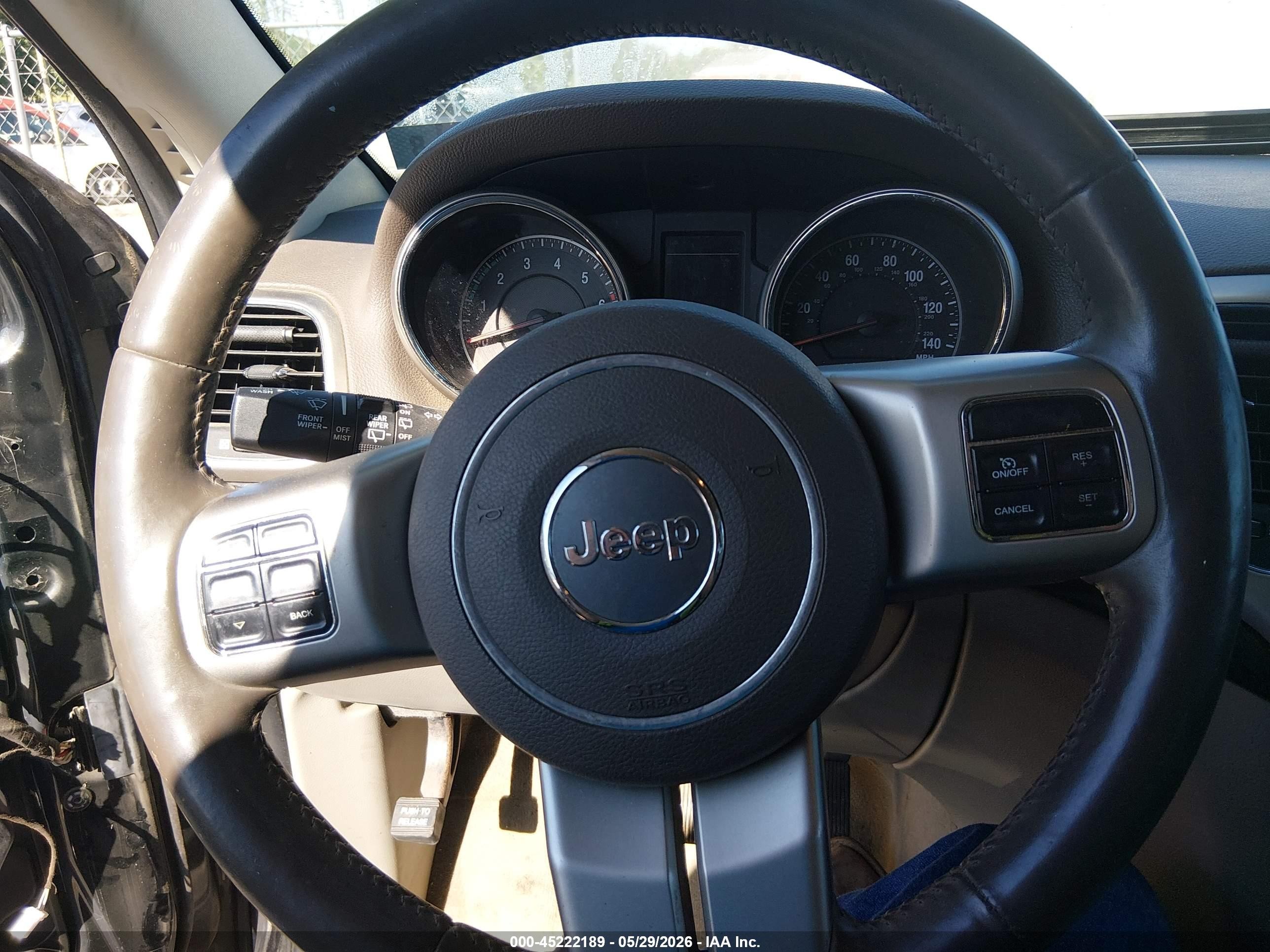 2011 Jeep Grand Cherokee Laredo Черный vin: 1J4RR4GT5BC504642