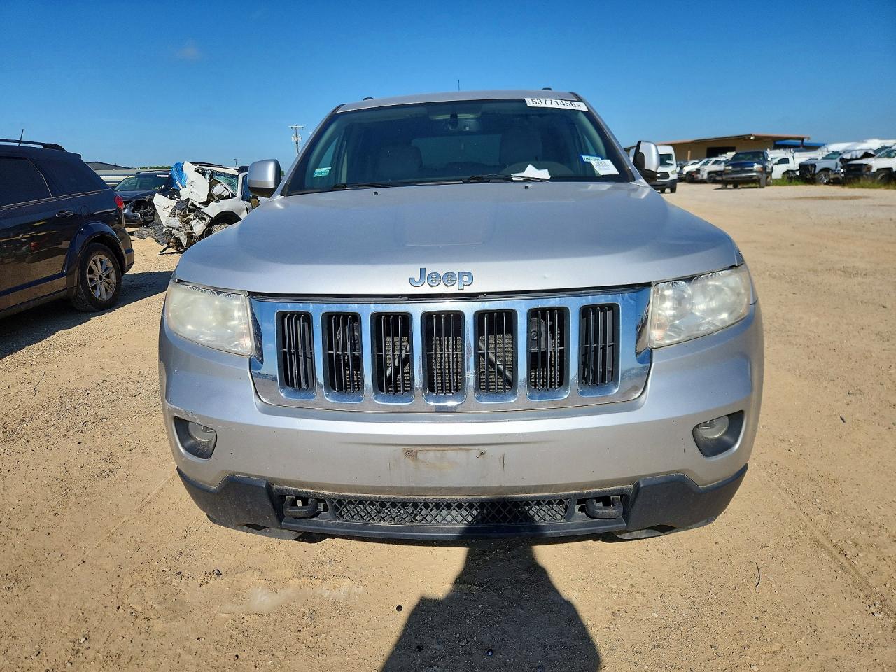 2011 Jeep Grand Cherokee Laredo Серебряный vin: 1J4RR4GT7BC509843