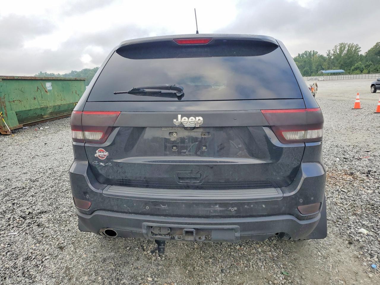 2011 Jeep Grand Cherokee Laredo Black vin: 1J4RR4GT8BC627285