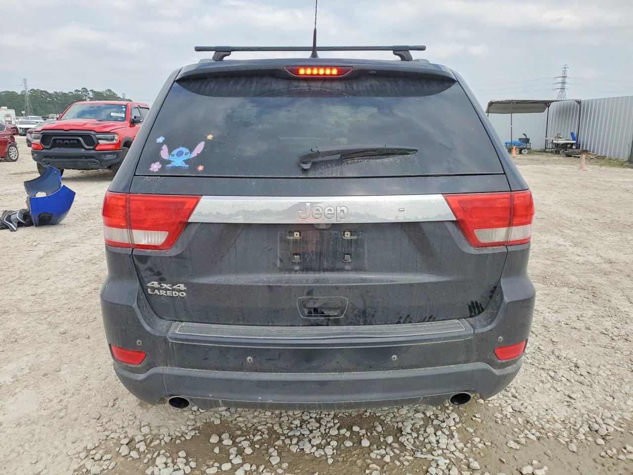 2011 Jeep Grand Cherokee Laredo Black vin: 1J4RR4GTXBC529875