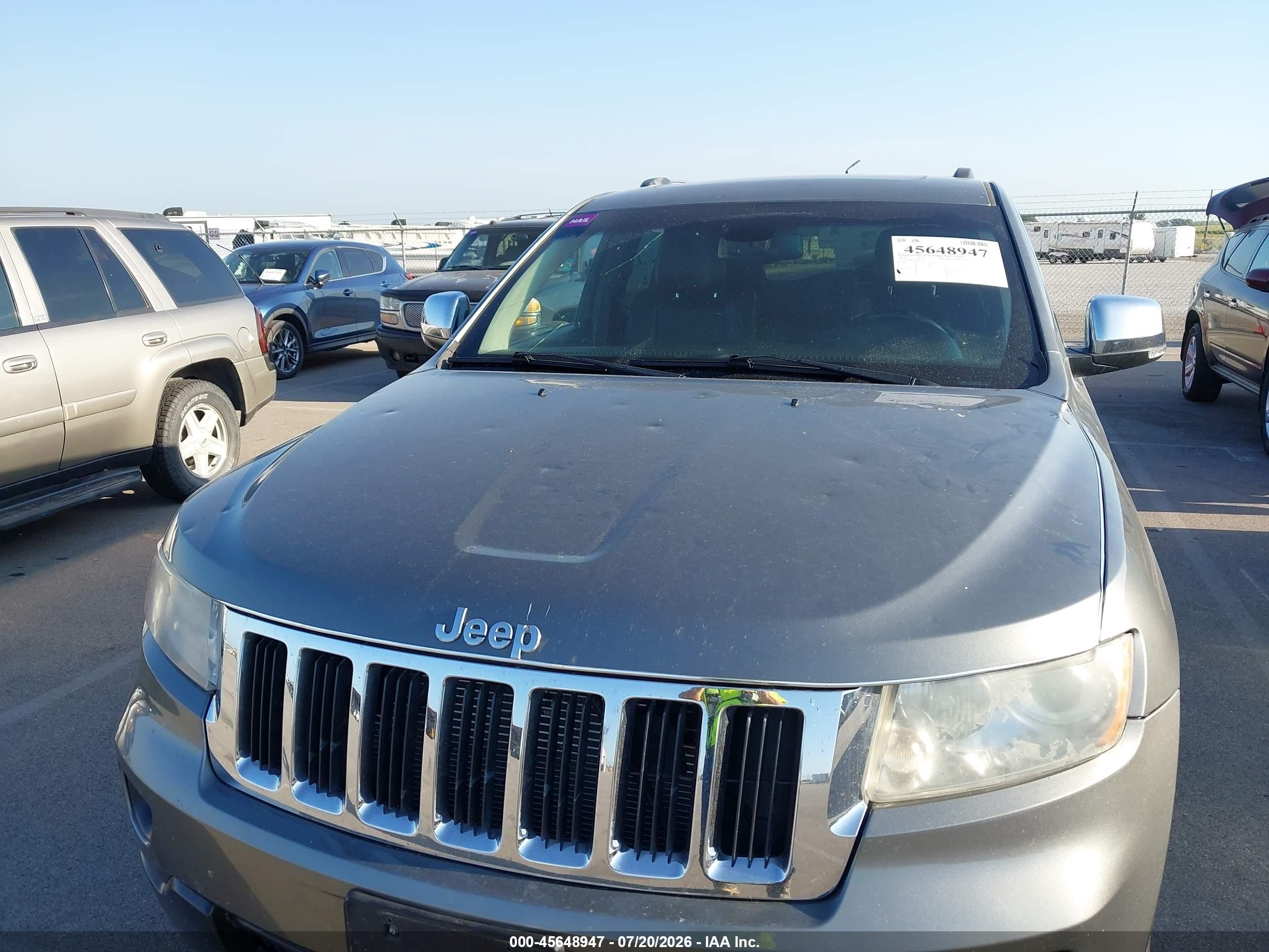 2011 Jeep Grand Cherokee Limited Gray vin: 1J4RR5GG0BC714672