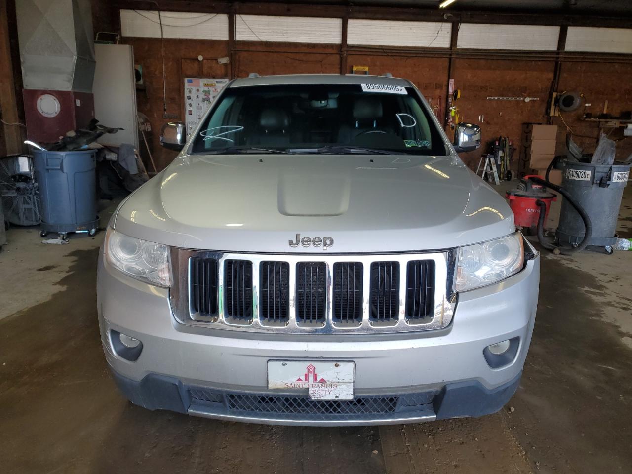 2011 Jeep Grand Cherokee Limited Gray vin: 1J4RR5GG1BC566130