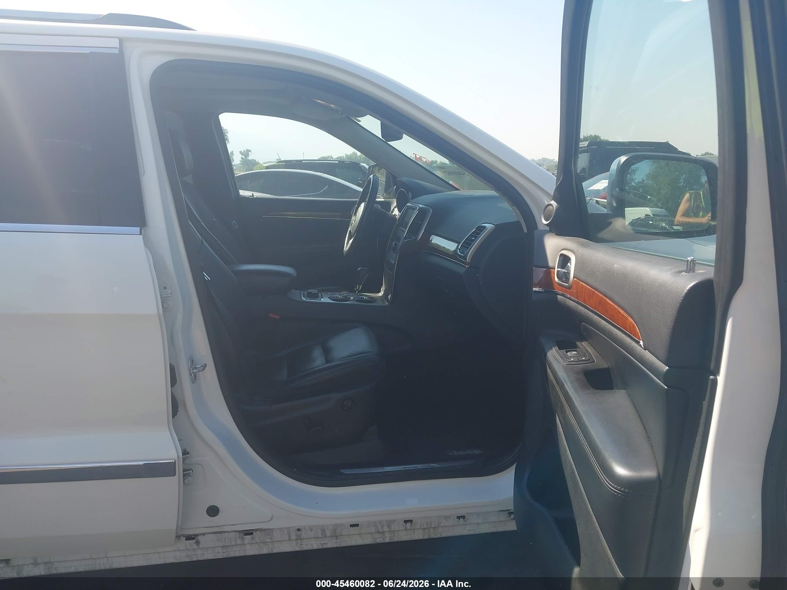 2011 Jeep Grand Cherokee Limited White vin: 1J4RR5GG1BC605069