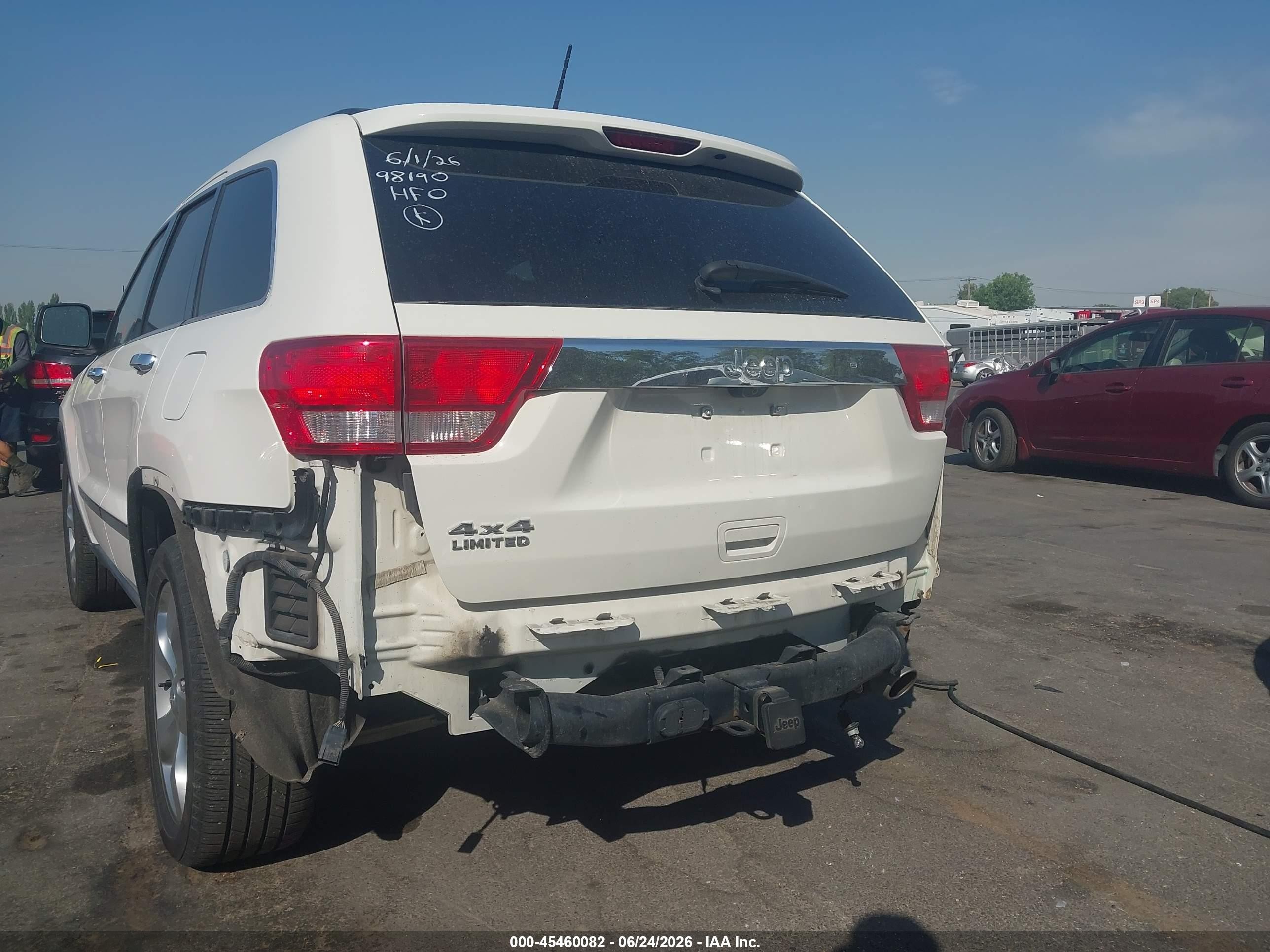 2011 Jeep Grand Cherokee Limited White vin: 1J4RR5GG1BC605069