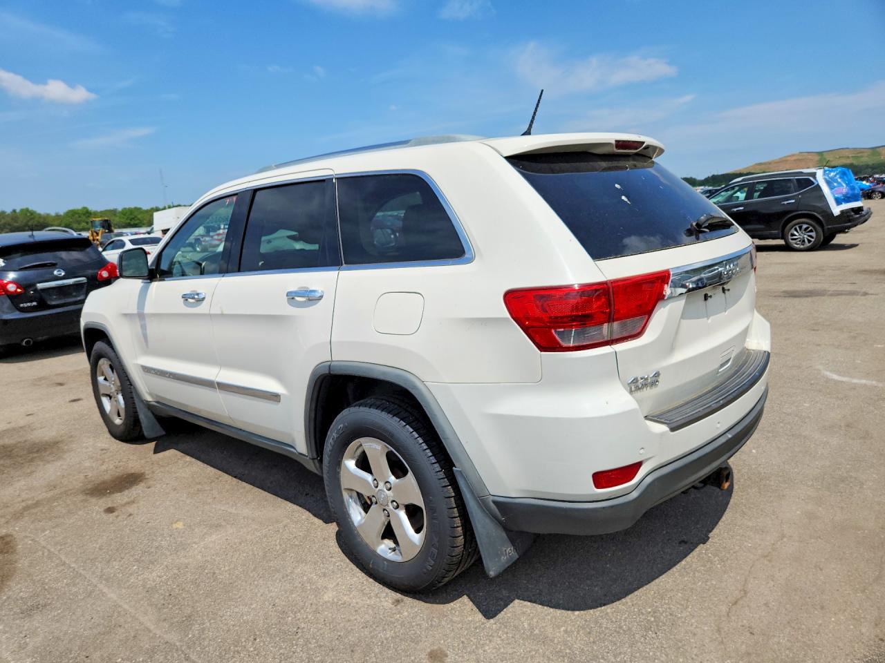 2011 Jeep Grand Cherokee Limited Белый vin: 1J4RR5GG1BC714468