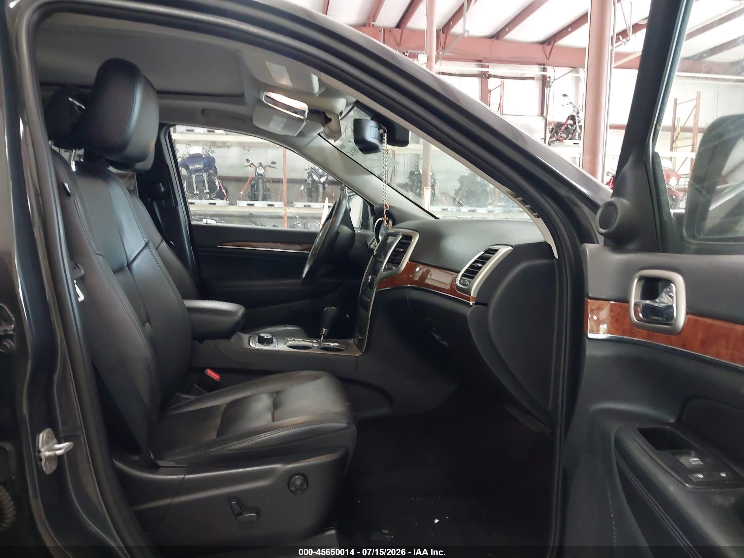 2011 Jeep Grand Cherokee Limited Серый vin: 1J4RR5GG2BC715354