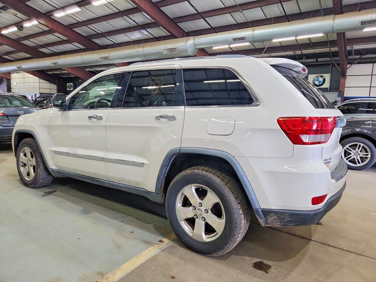 2011 Jeep Grand Cherokee Limited White vin: 1J4RR5GG2BC723308