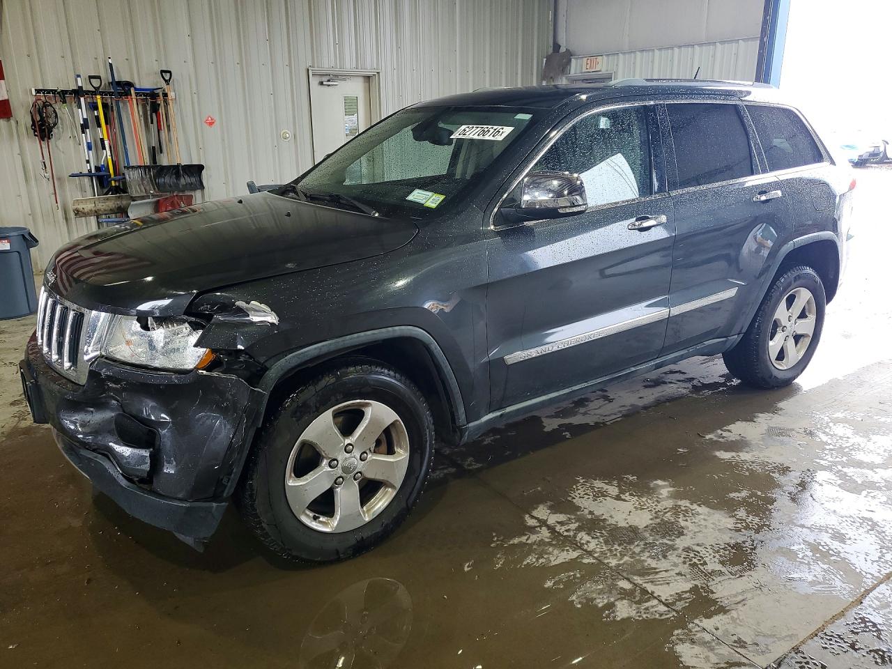 2011 Jeep Grand Cherokee Limited Gray vin: 1J4RR5GG2BC738097